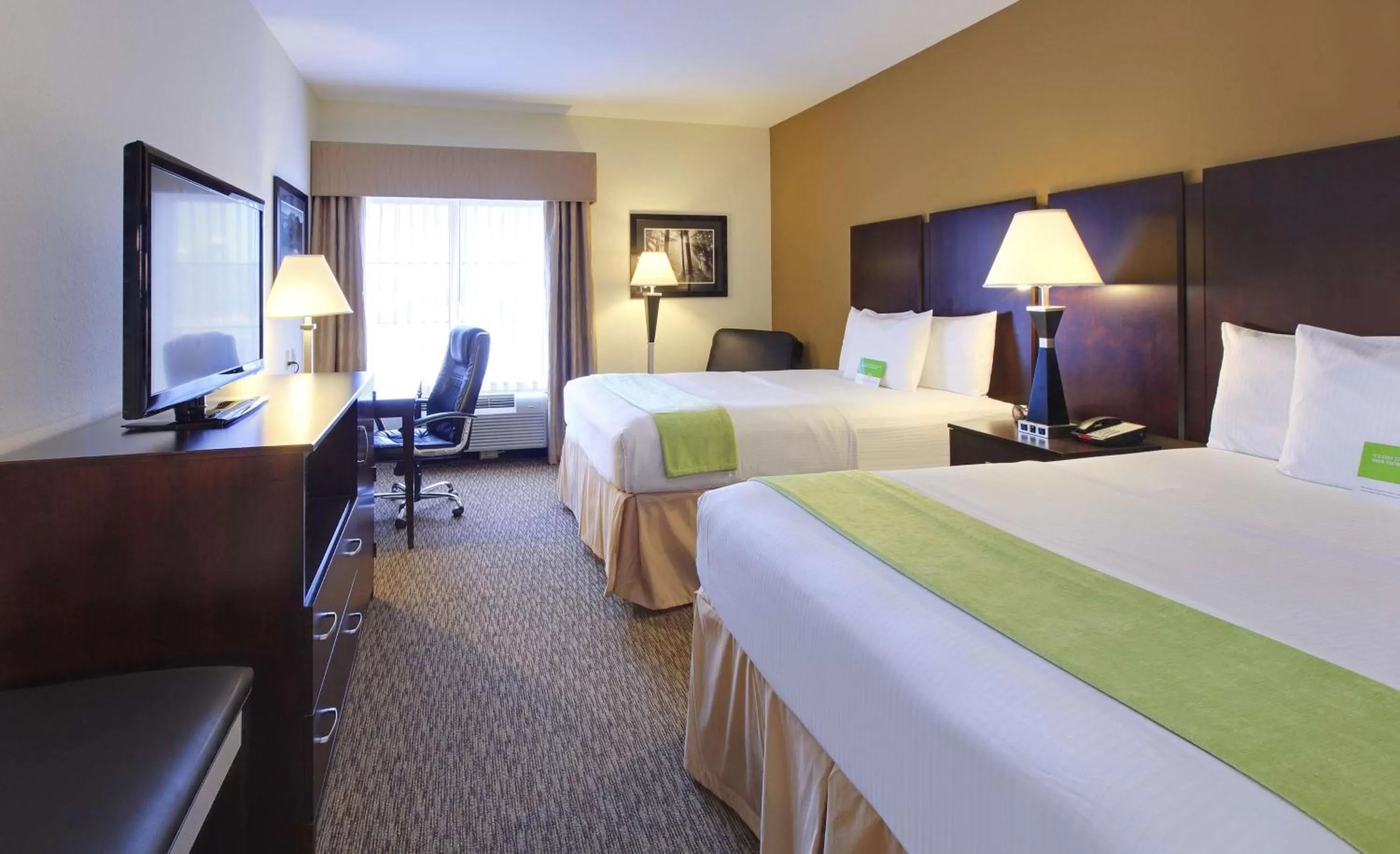 Deluxe Queen Room with Two Queen Beds in La Quinta by Wyndham Memphis Wolfchase