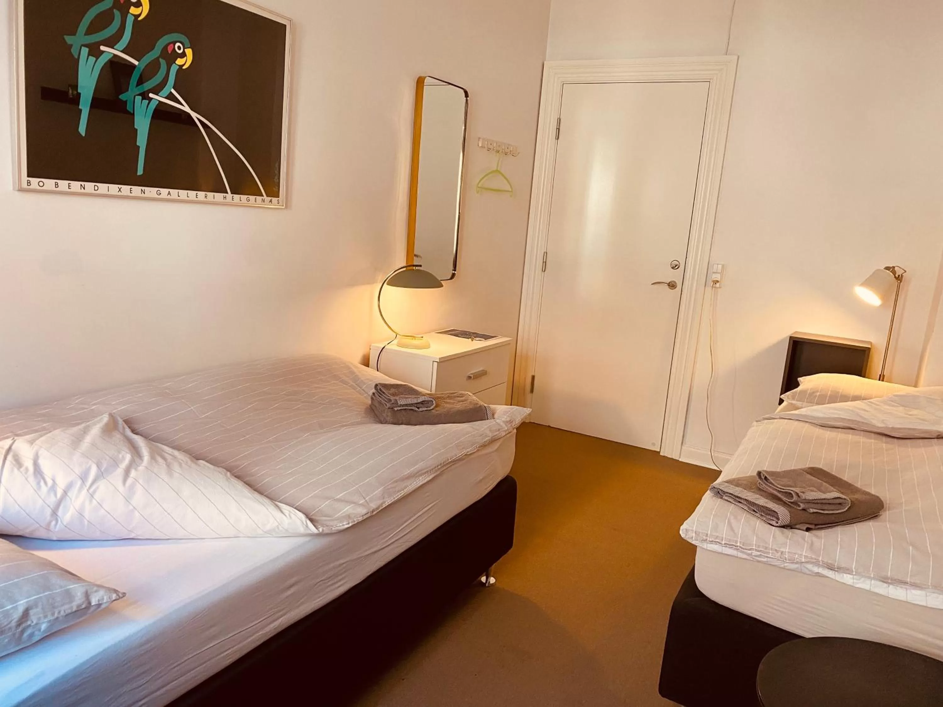 Double or Twin Room with Shared Bathroom - single occupancy in Davaa's Bed & Breakfast