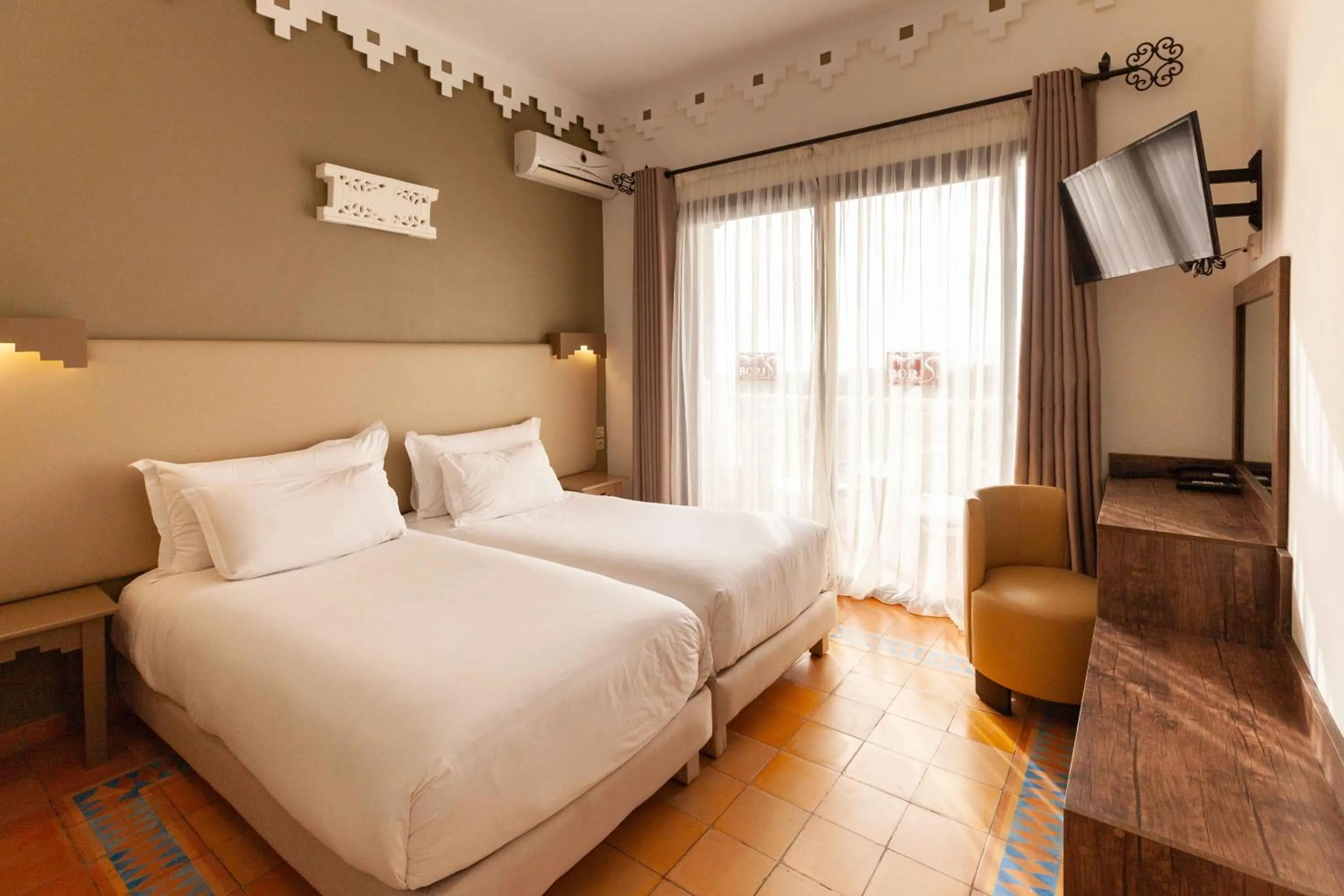 Double Room with Sea View in Borjs Hotel Suites & Spa