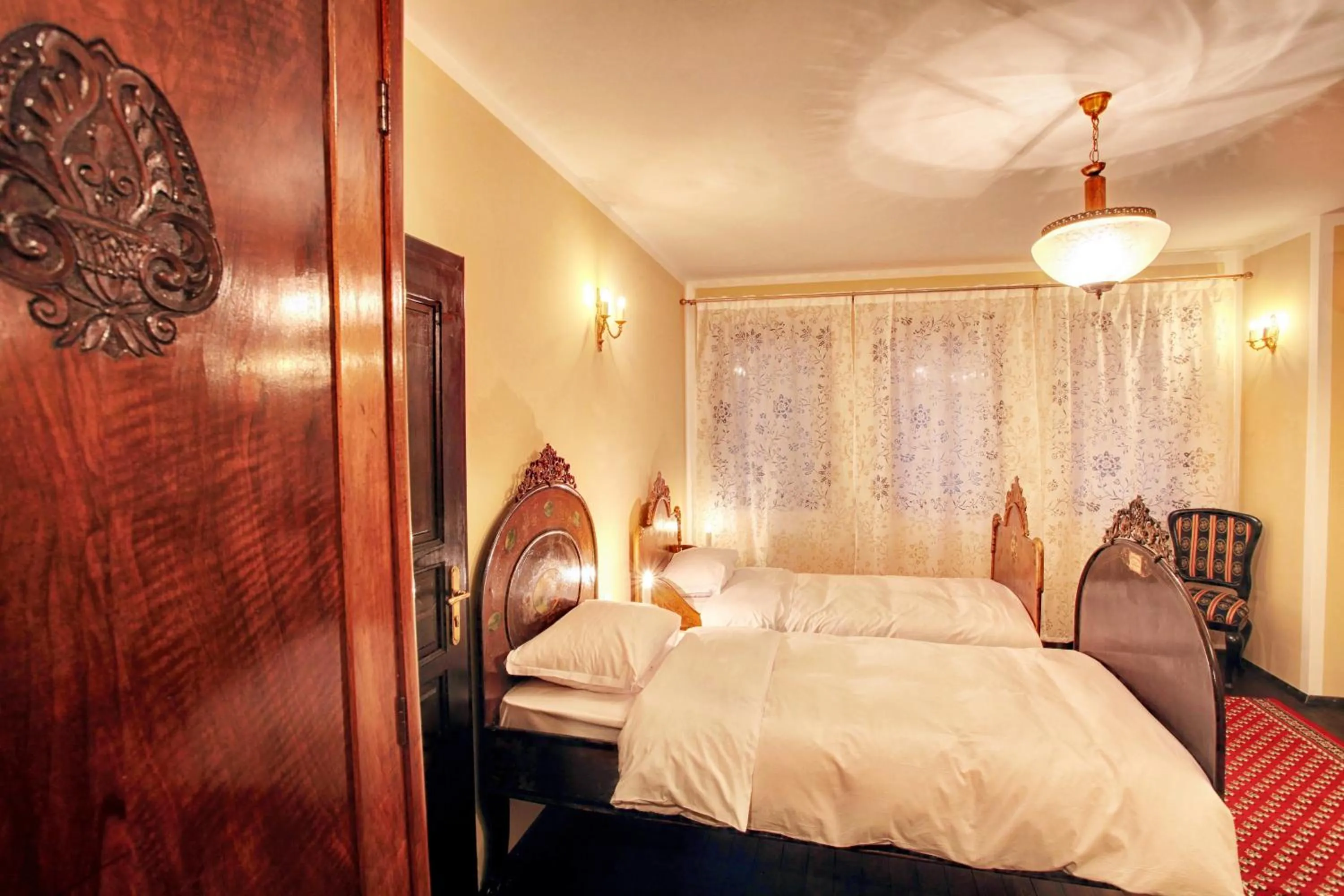 Other, Bed in Hotel Evmolpia