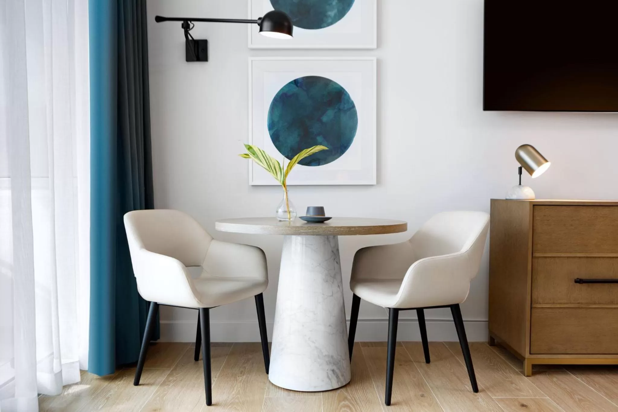 Double Room with Two Double Beds and Mobility Accessible Roll-In Shower in Kimpton EPIC Hotel by IHG