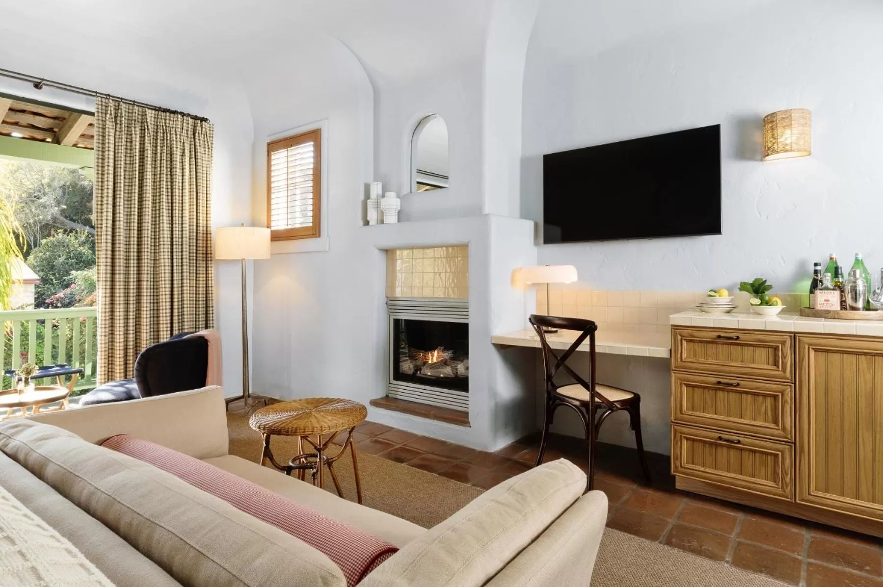 Studio - Disability Access in Palihouse Santa Barbara