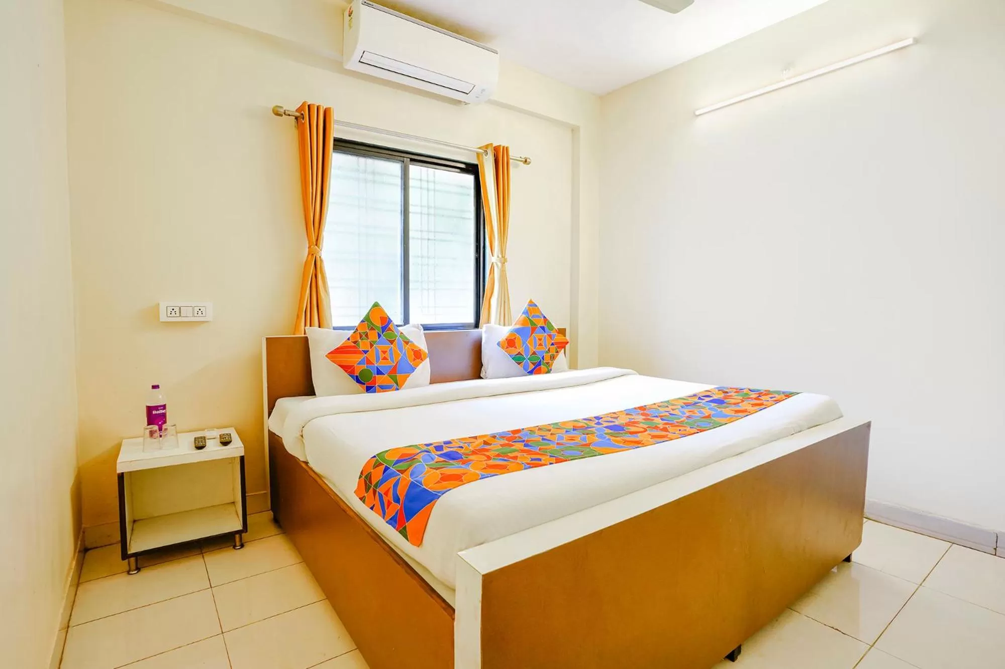 Deluxe Room - single occupancy in FabExpress Sai Vyankatesh