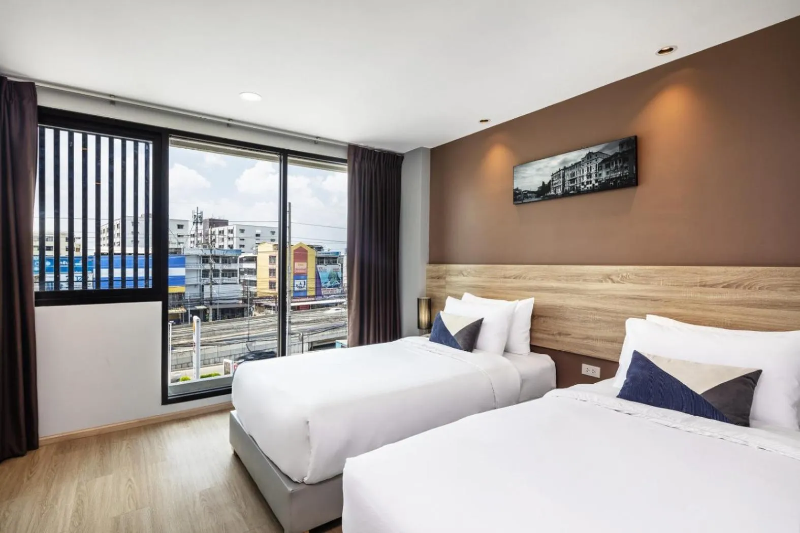 Standard Twin Room in Narra Hotel