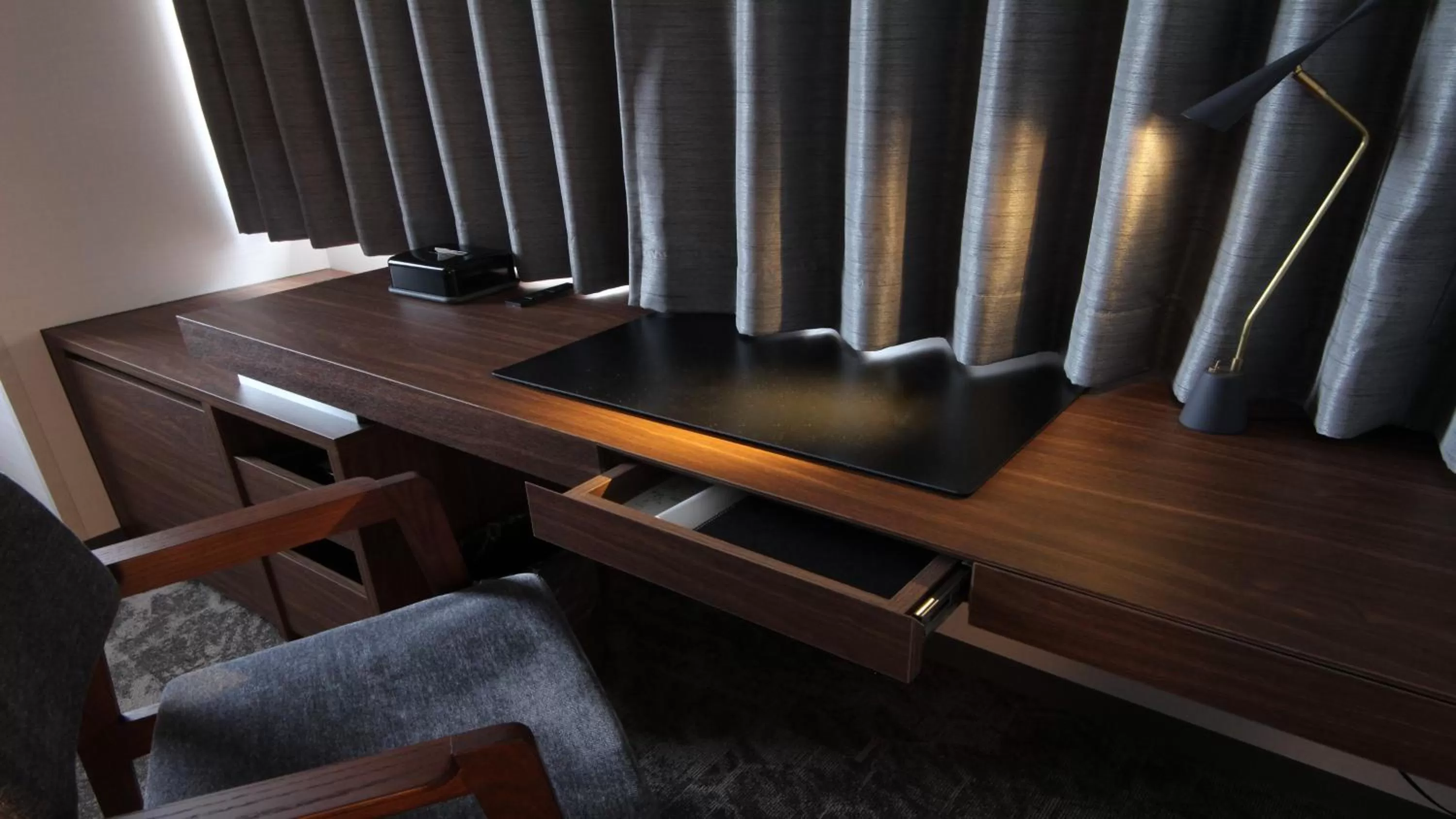 Standard King Room - single occupancy - High Floor/Non-Smoking in ANA Holiday Inn Sendai by IHG