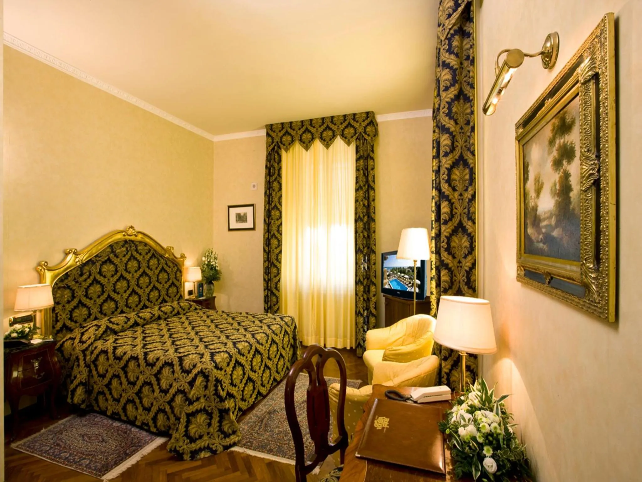 Deluxe Double Room in Hotel Vittoria