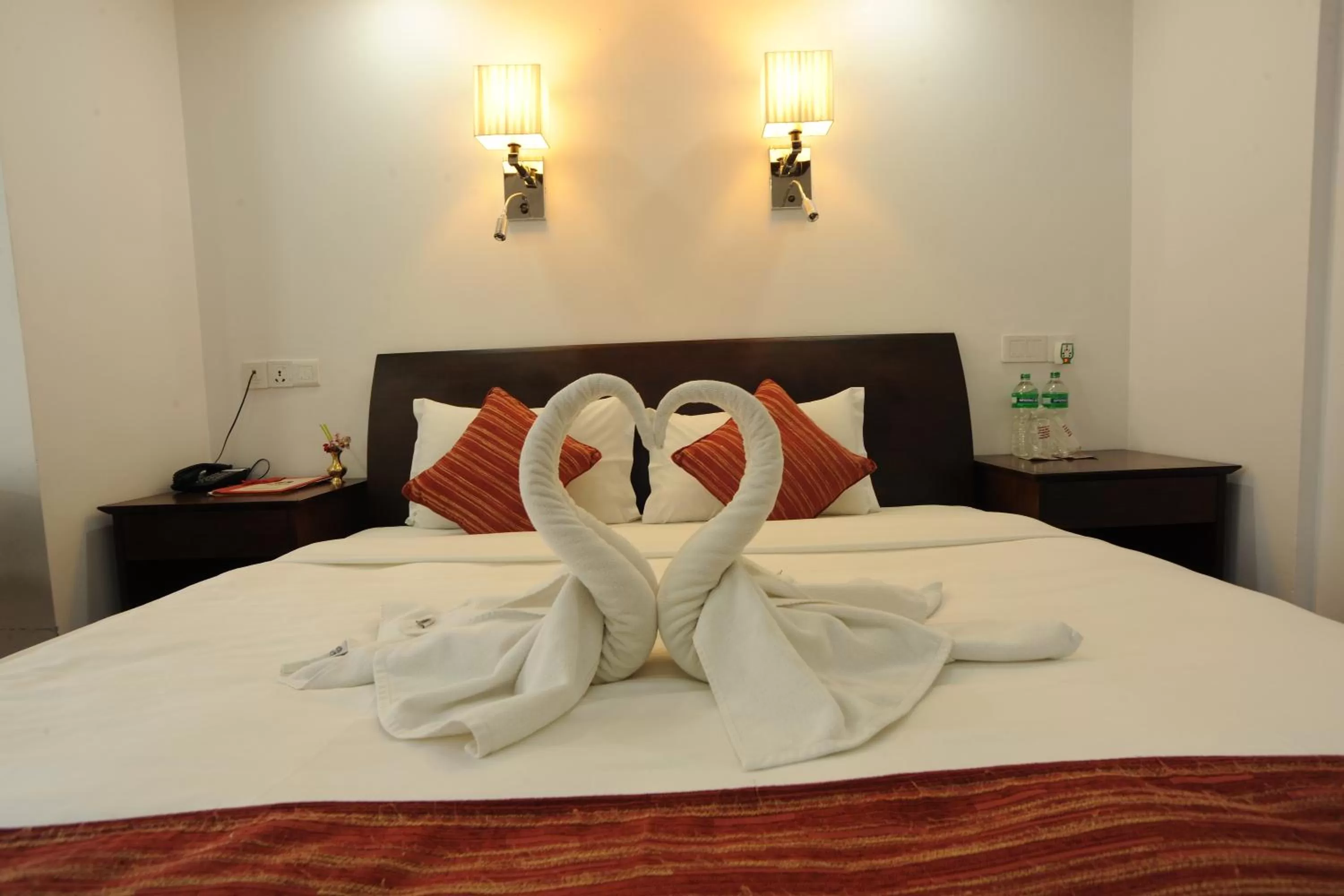 Deluxe Single Room - single occupancy - Free Airport Pick Up, 10% Discount on Food in Apsara Boutique Hotel