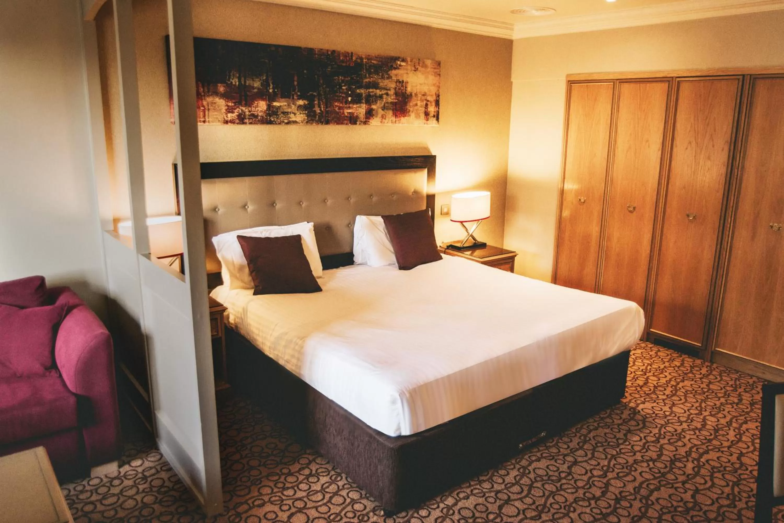 Classic Junior Suite in Sketchley Grange Hotel