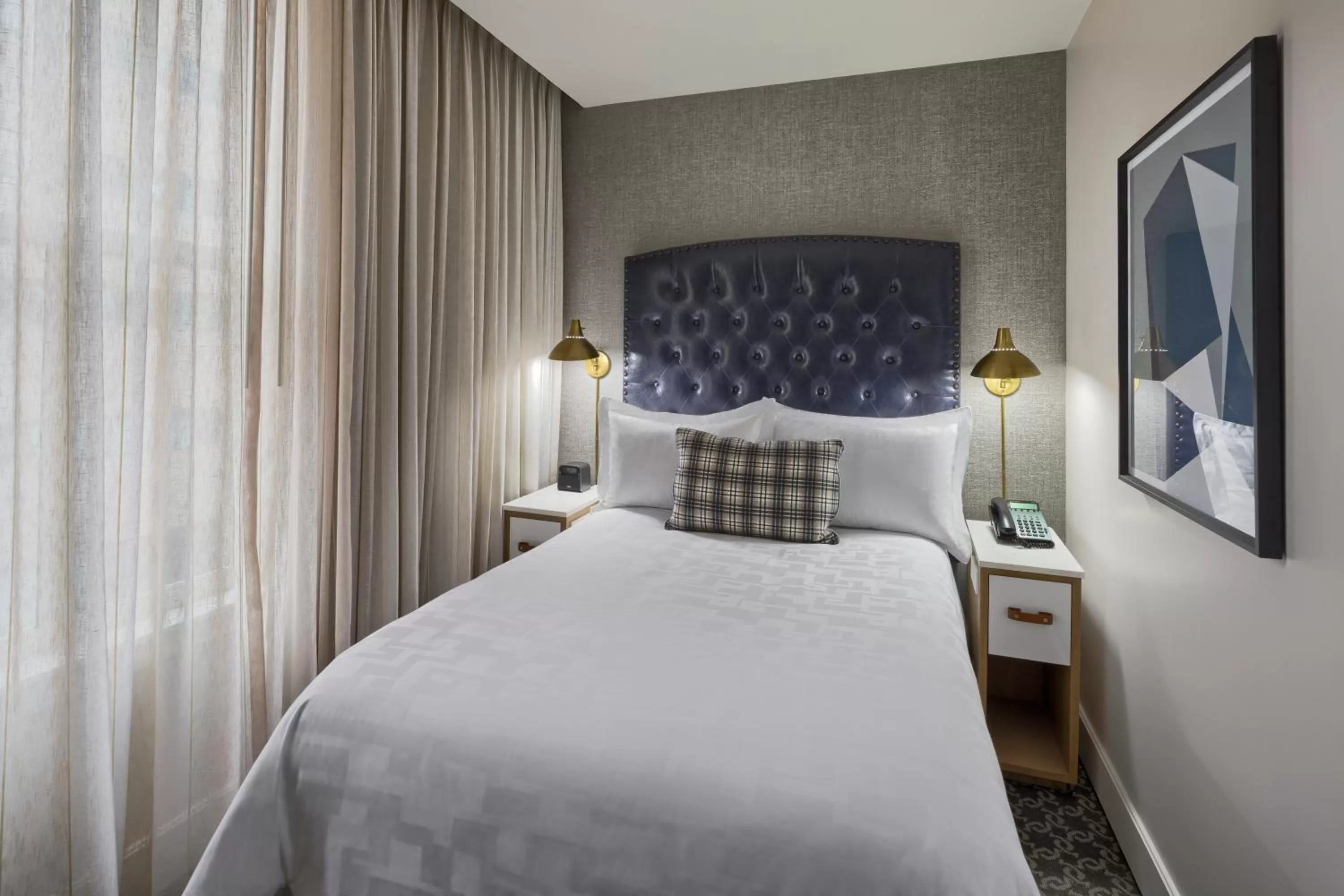 Small Single Room - single occupancy in Hotel Teatro