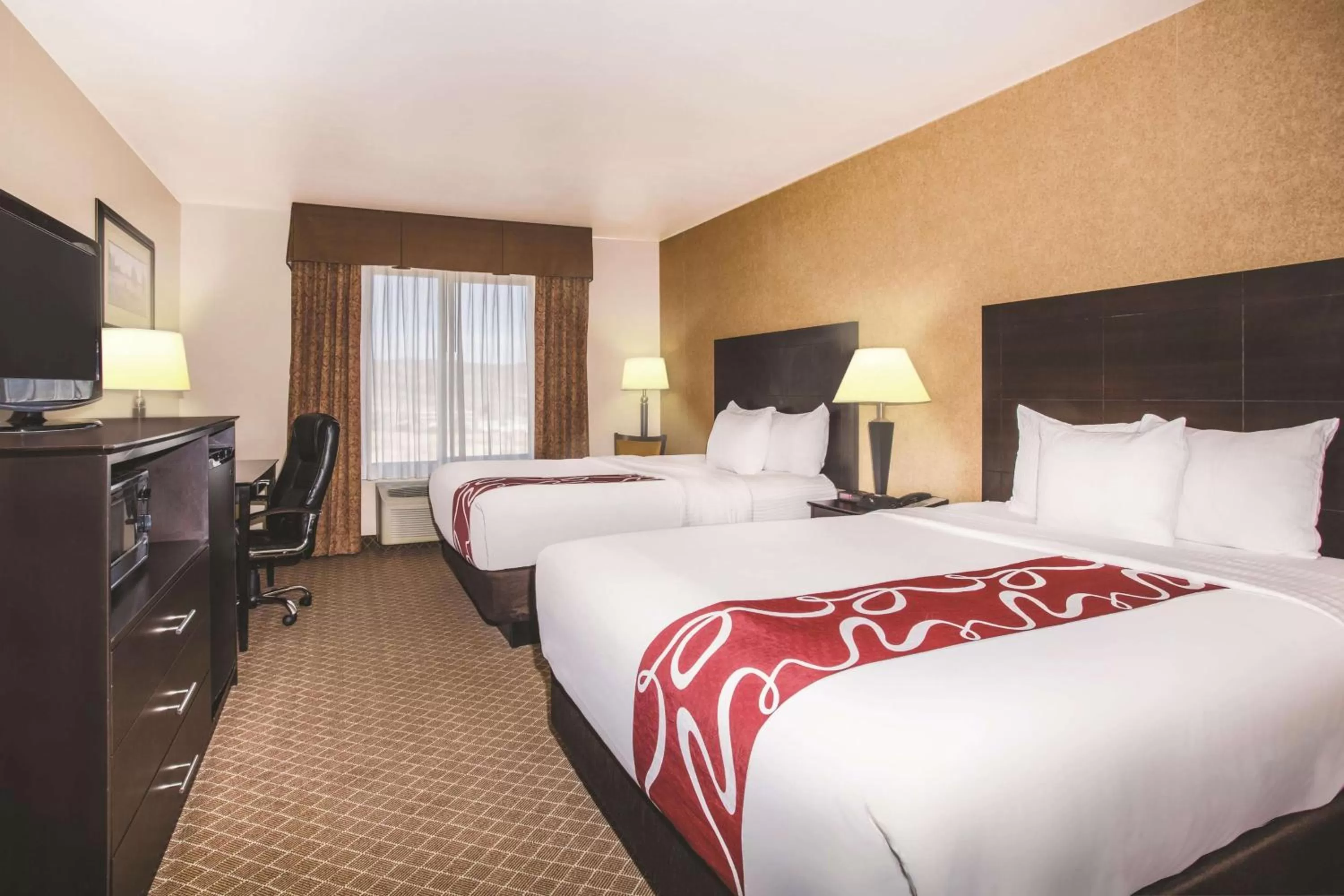 Queen Room with Two Queen Beds and Mobility/Hearing Access - Non-Smoking in La Quinta by Wyndham Ely