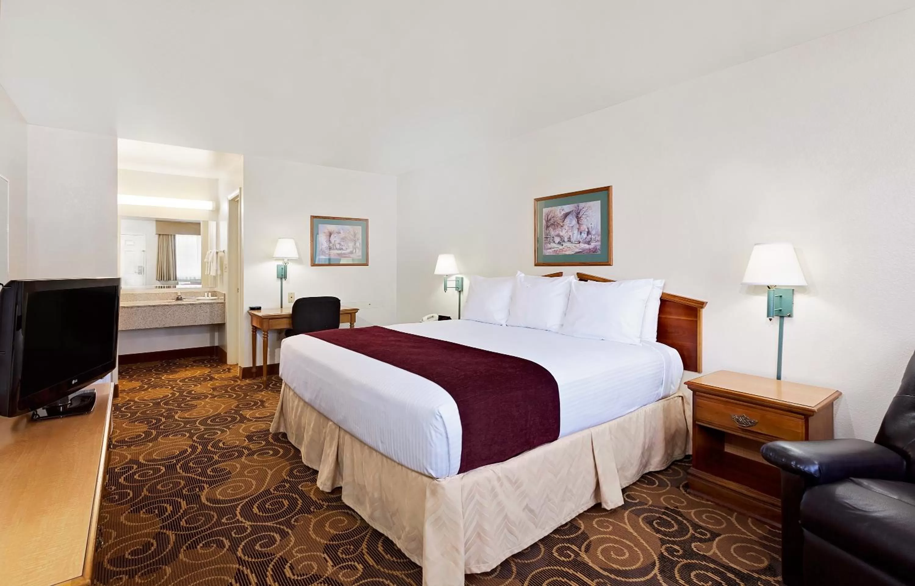 King Room - Smoking  in Days Inn by Wyndham San Angelo