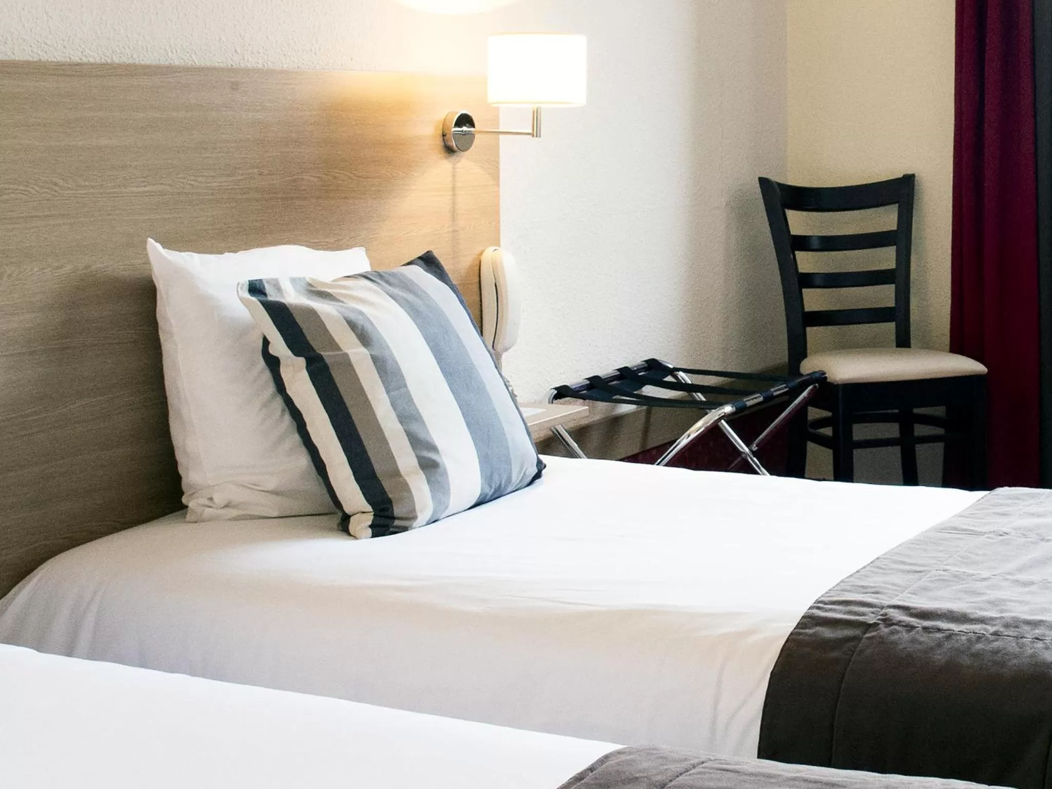 Twin Room in SOWELL HOTELS Le Parc & Spa