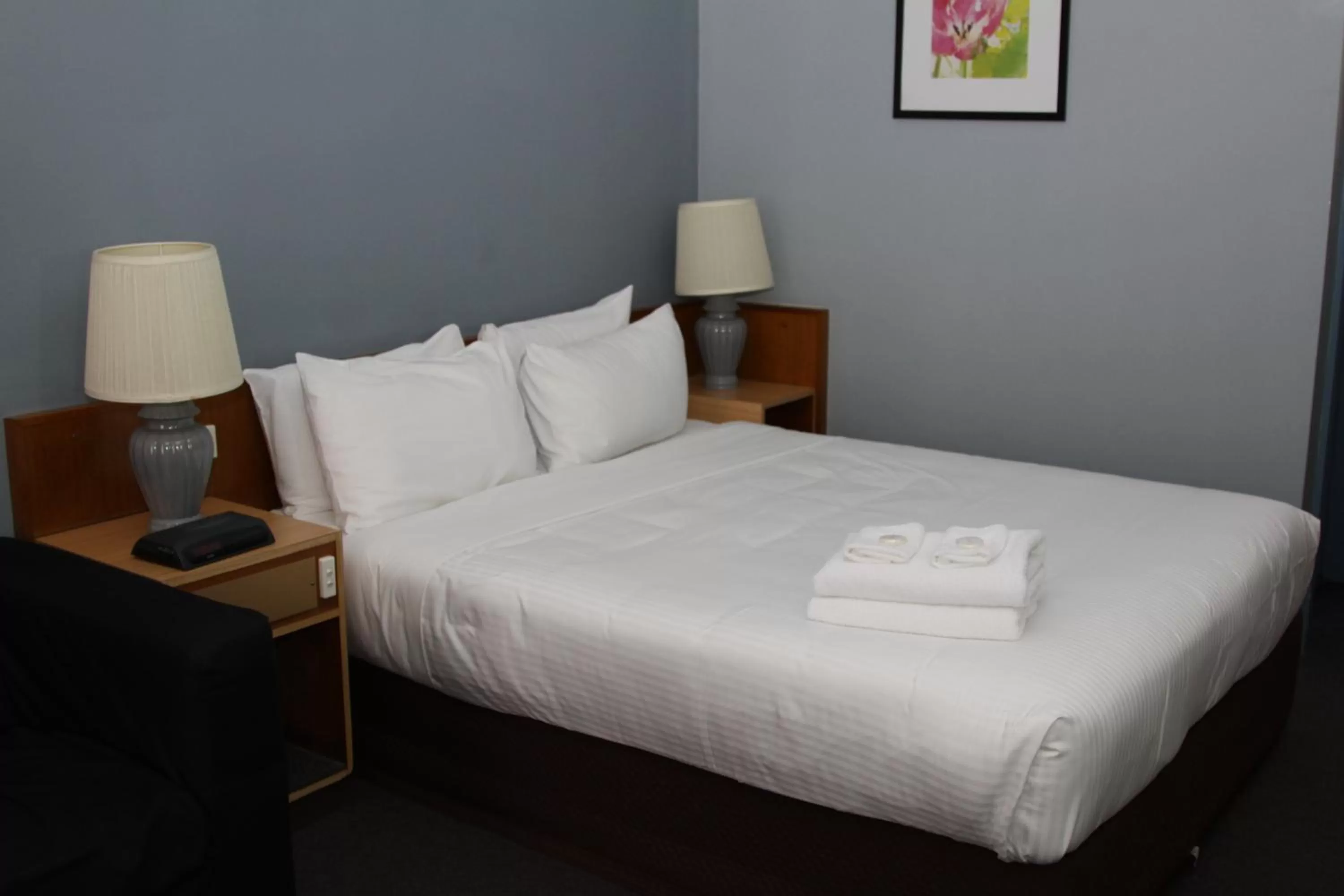 Standard Queen Room in Waterview Gosford Motor Inn