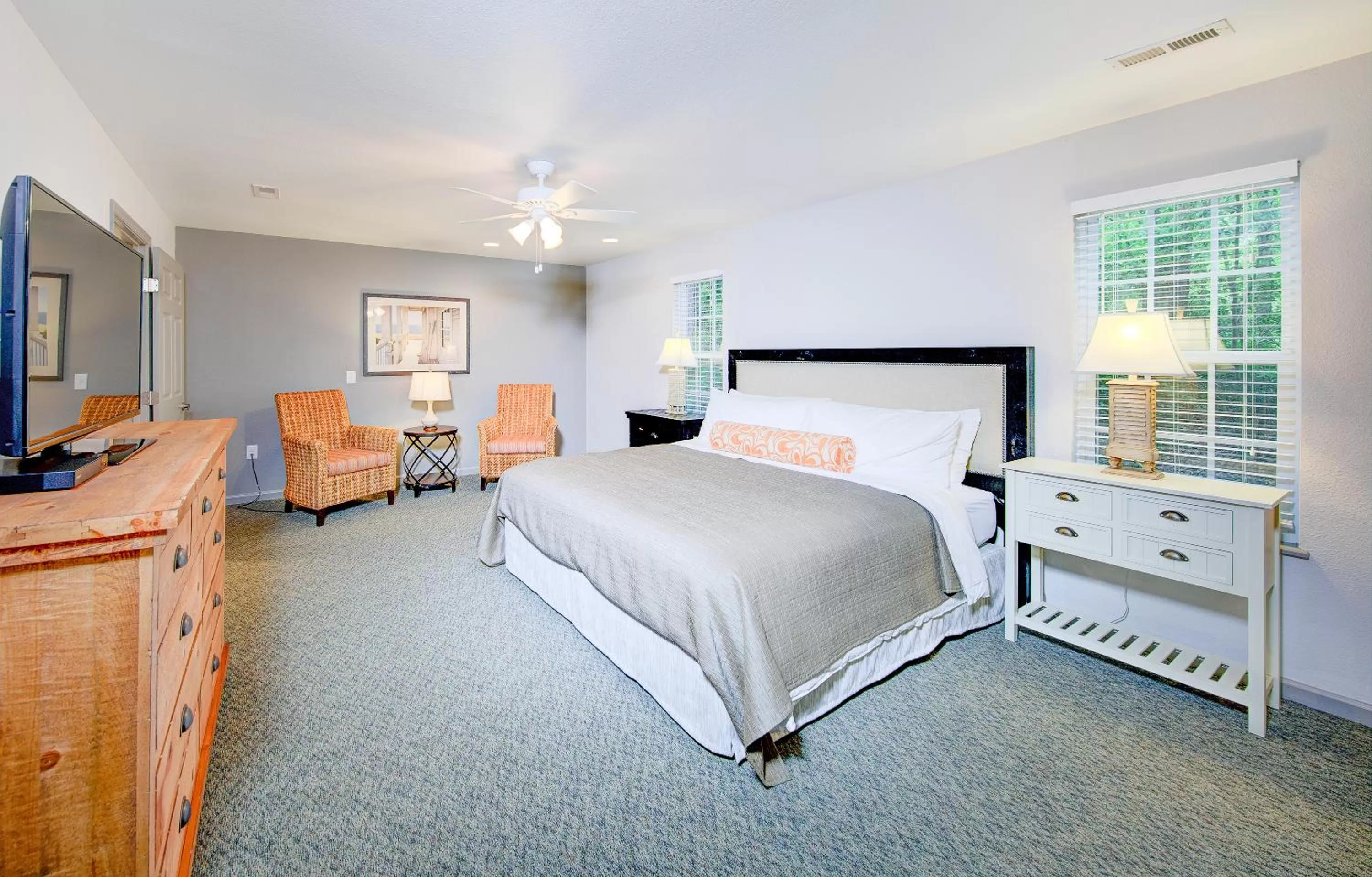 Three-Bedroom Suite in Hilton Vacation Club Beachwoods Kitty Hawk