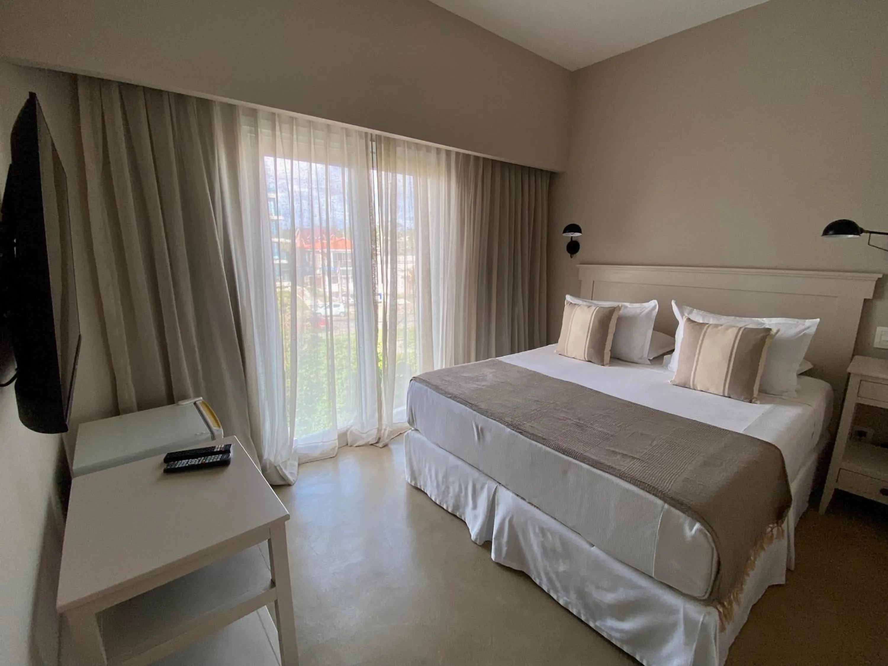 Standard Double Room with City View in Serena Hotel - Punta del Este - Unico sobre la Playa