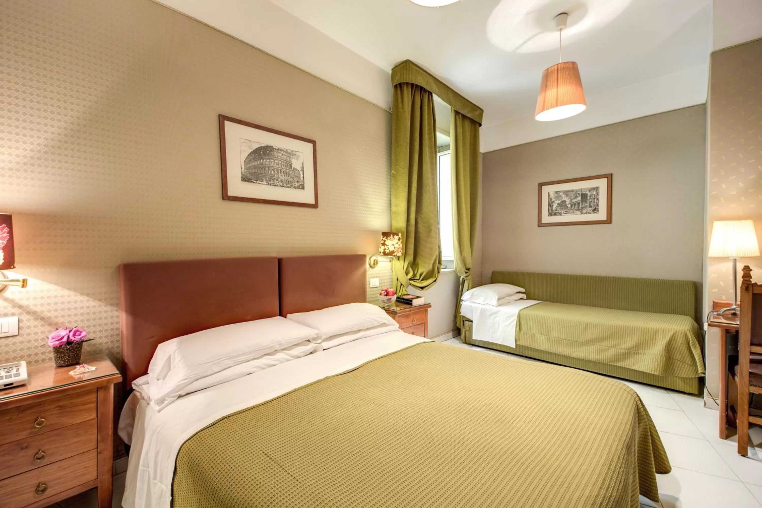 Triple Room in Hotel St. Moritz