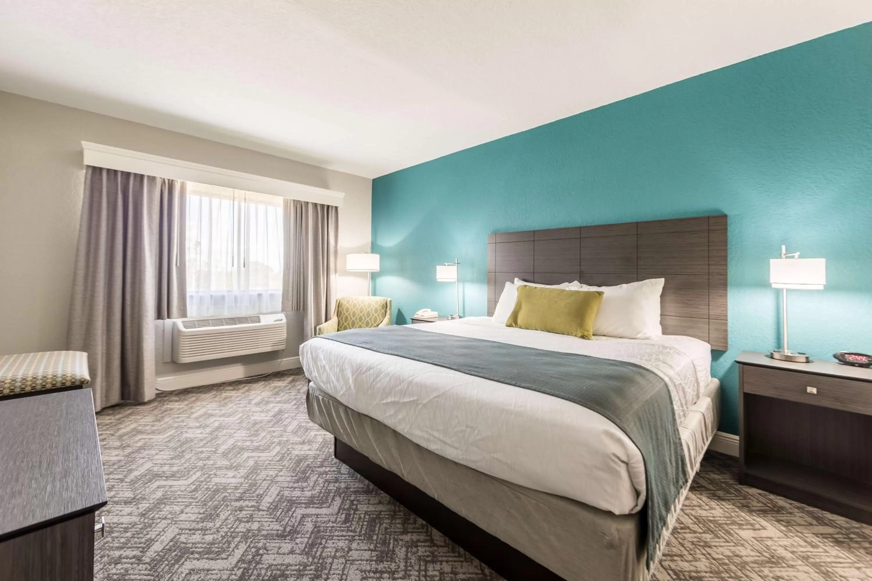 King Room - Shower Only in Best Western Plus Sebastian Hotel & Suites