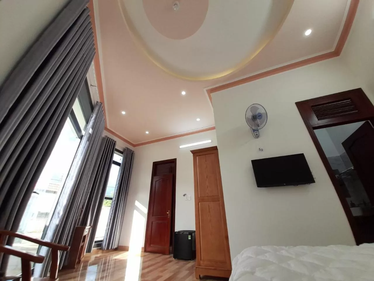 Deluxe King Room - single occupancy in Khách sạn Nguyên Long