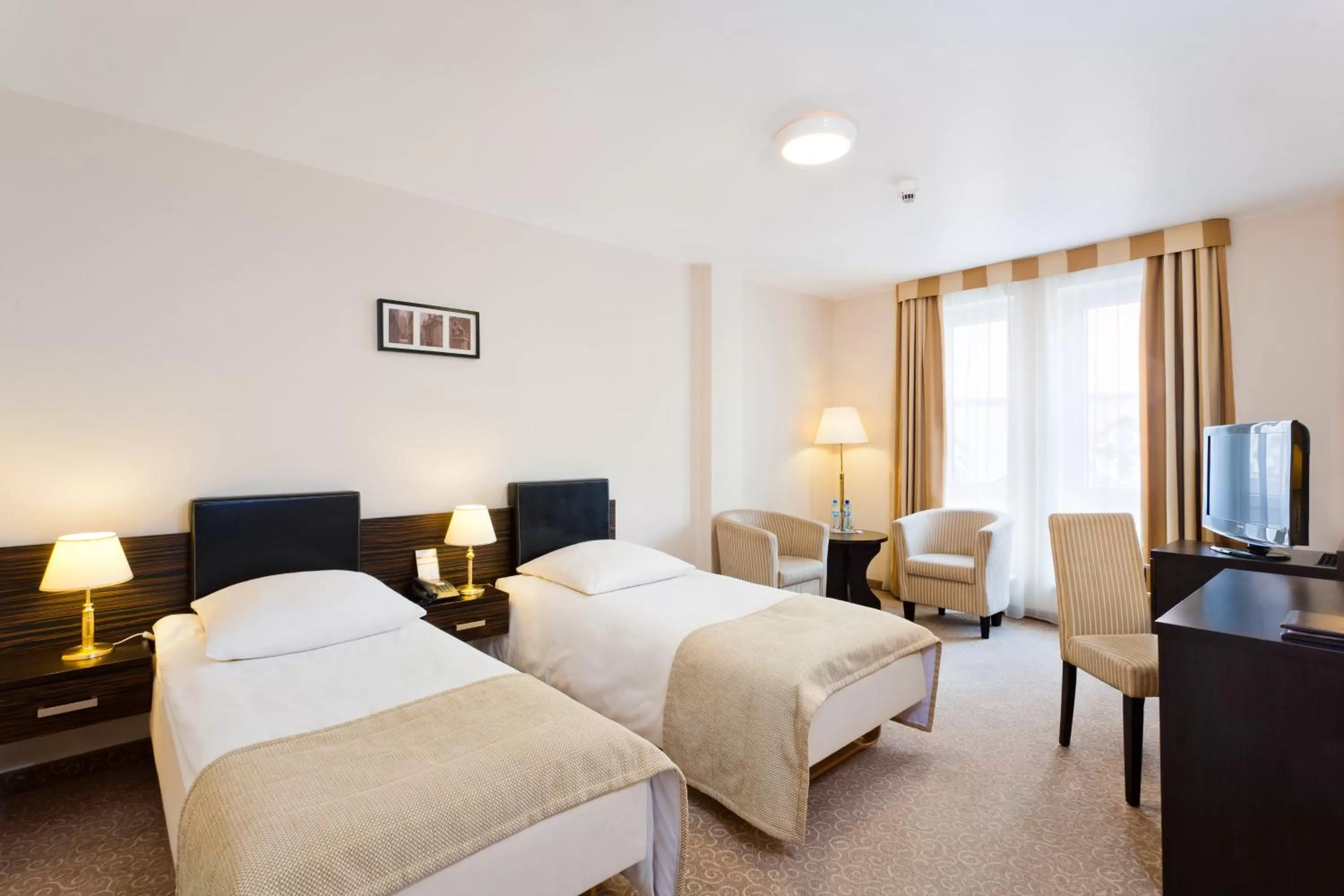 Standard Twin Room in Qubus Hotel Wrocław