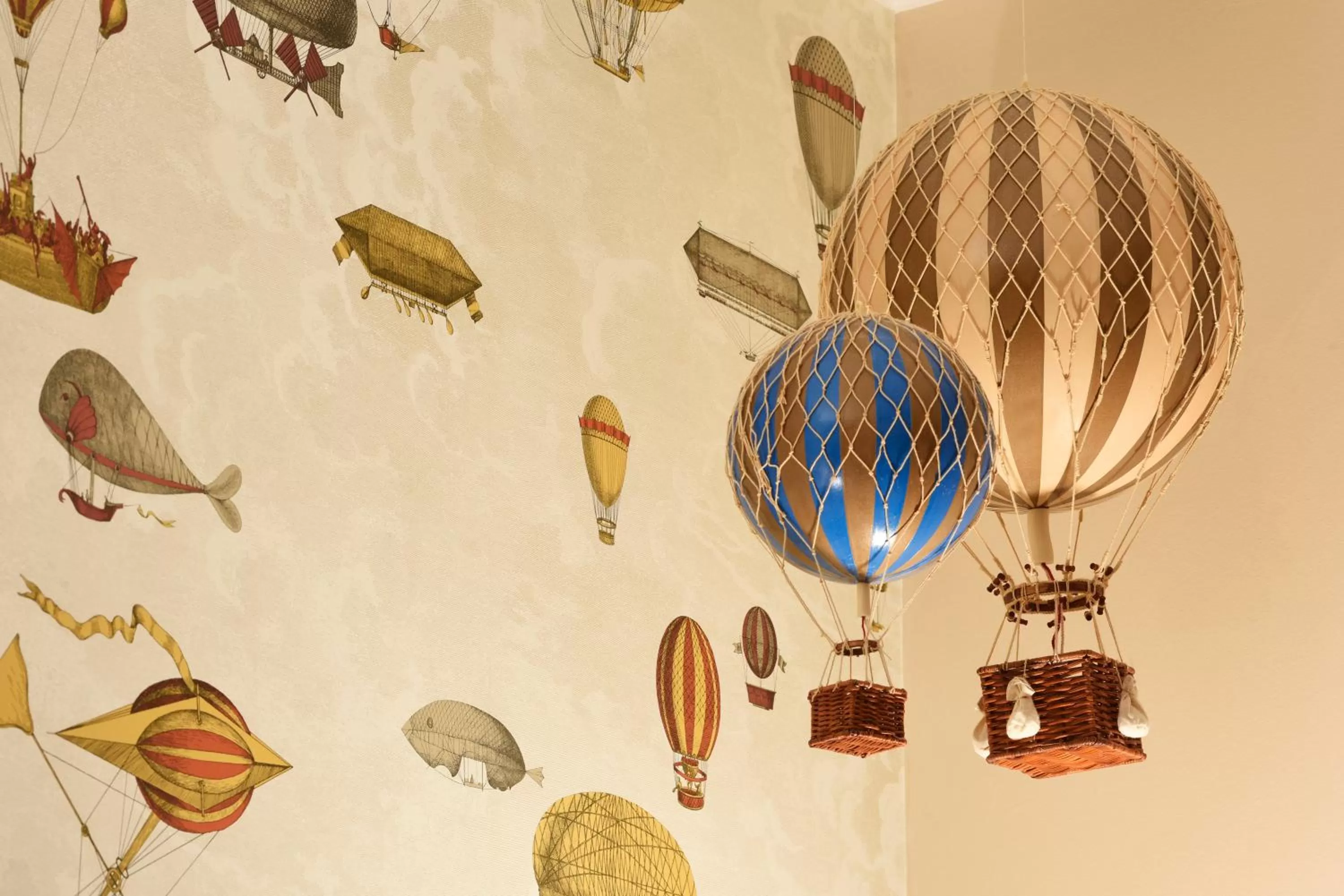 Double Room in Hotel Continental Genova