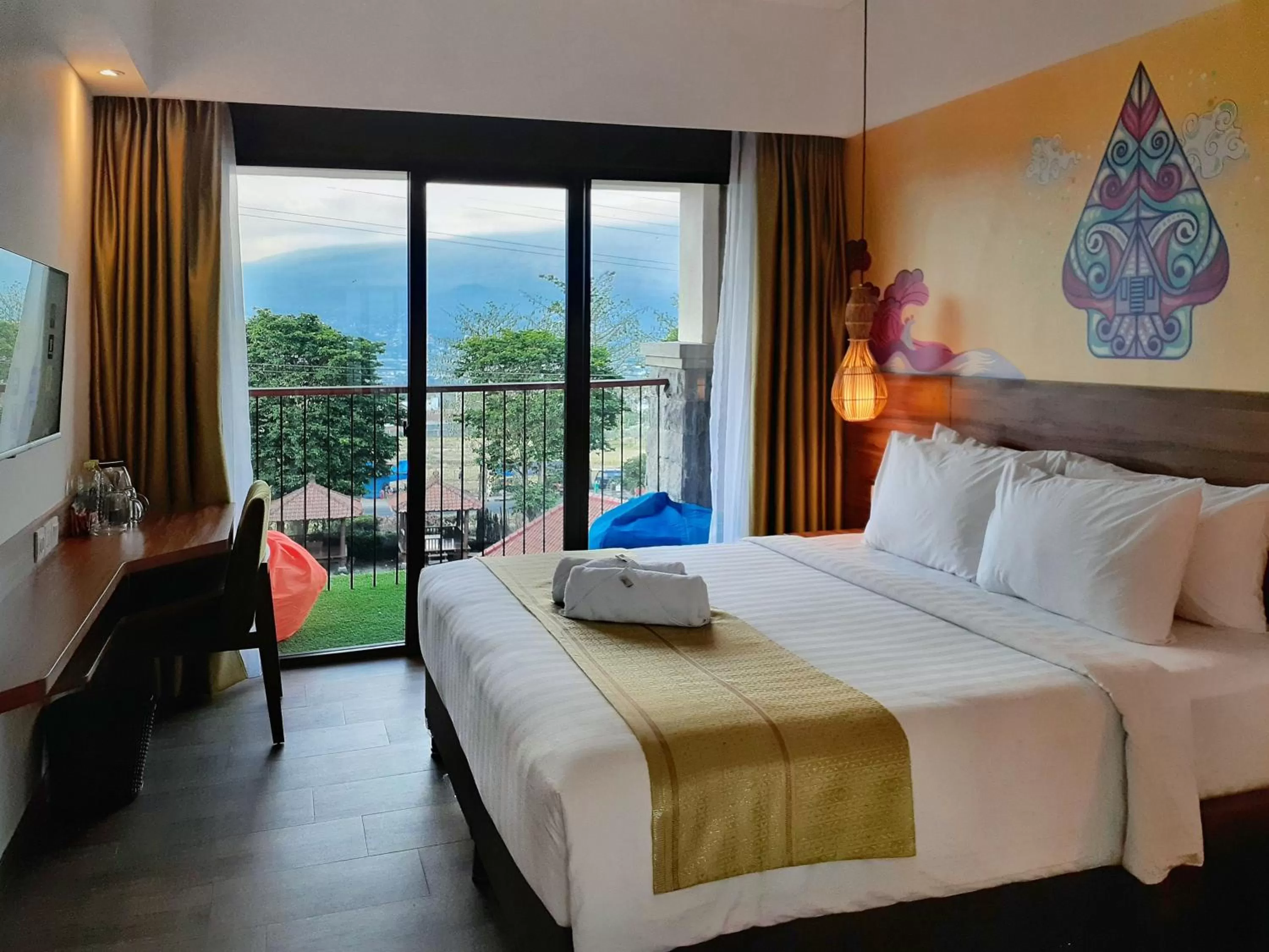 Superior King Room with Balcony and City View in The Batu Hotel & Villas