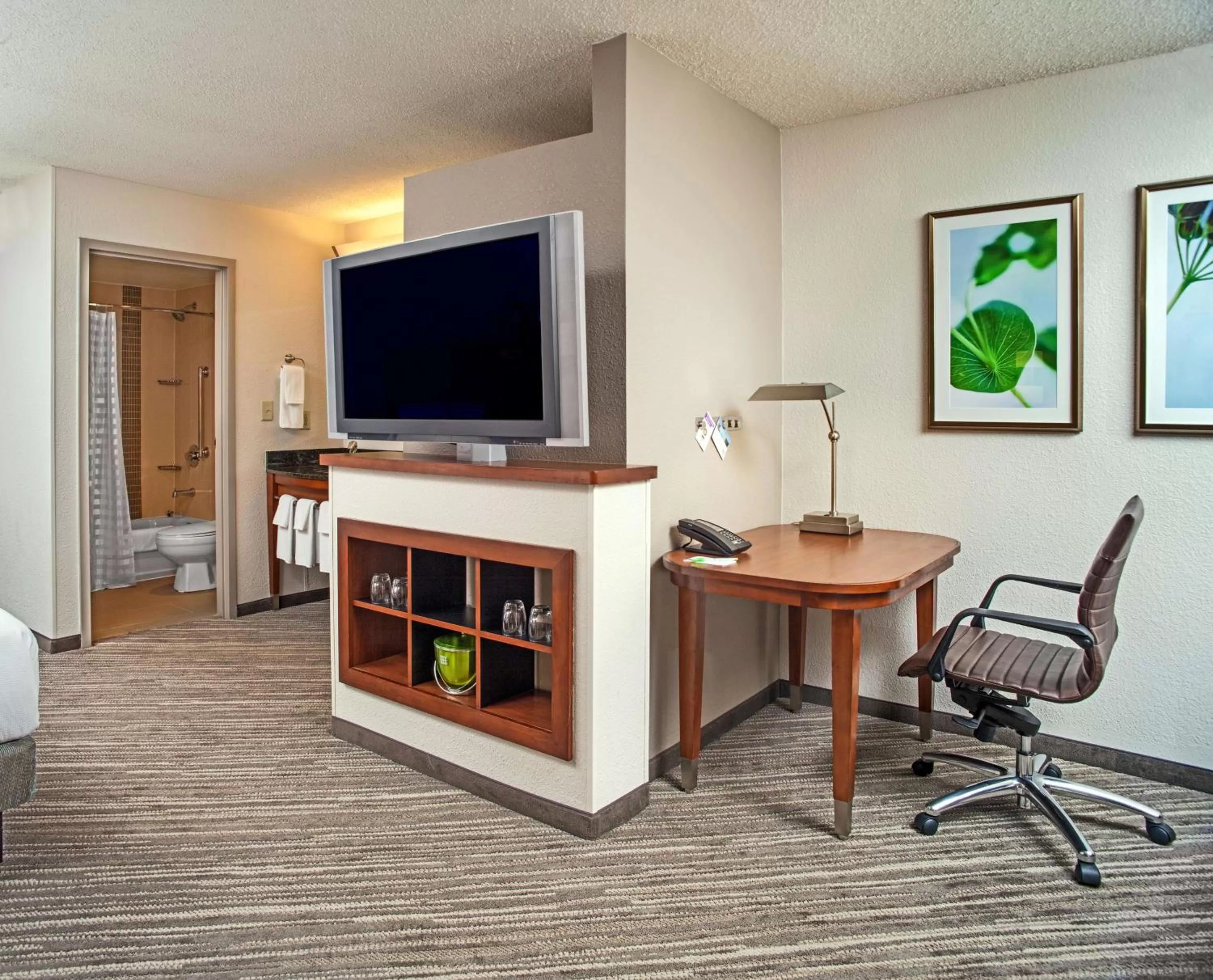 Double Room with Two Double Beds and Sofa bed - High Floor in Hyatt Place Cincinnati Blue Ash