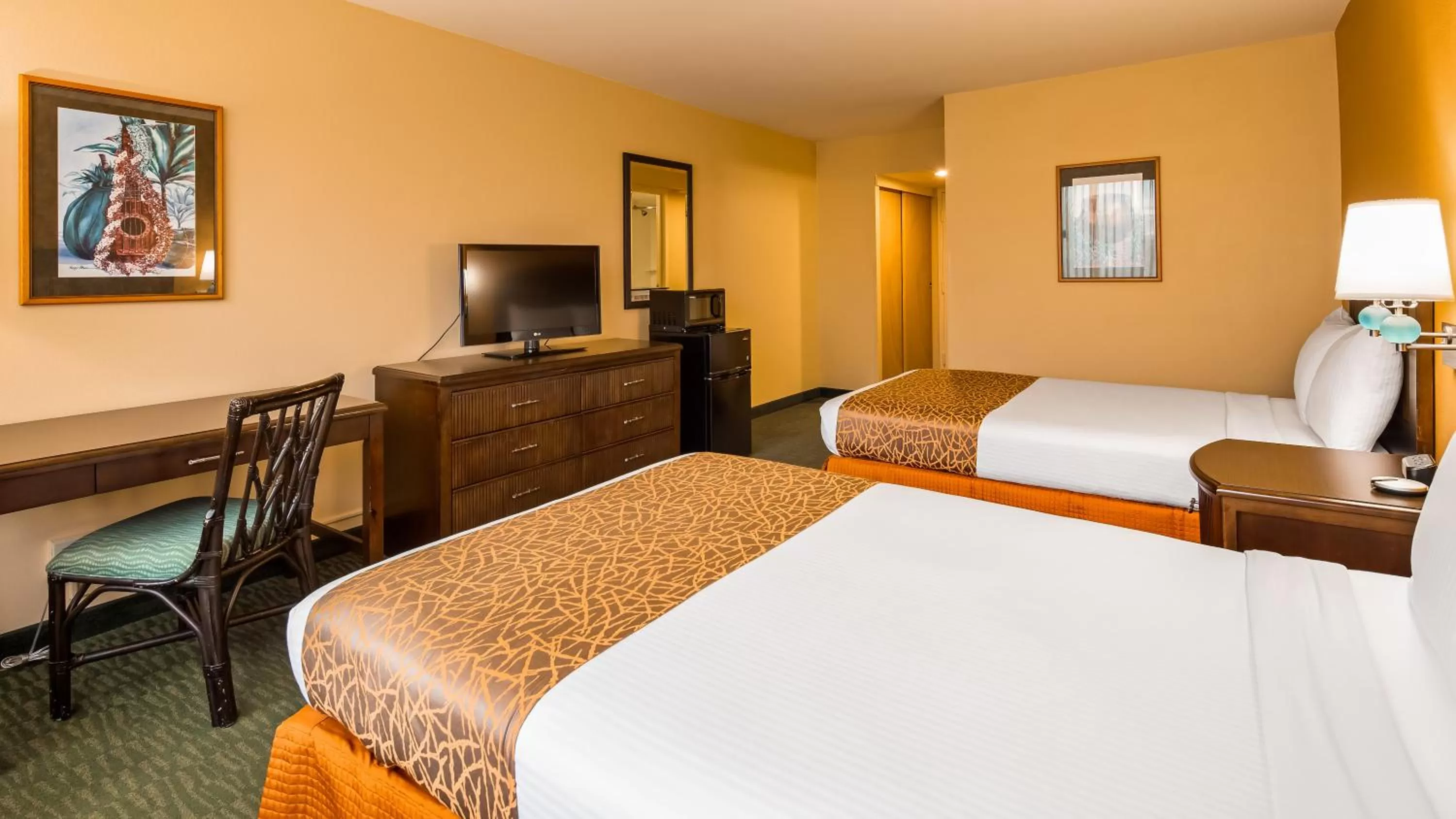 Double Room with Two Double Beds in Airport Honolulu Hotel