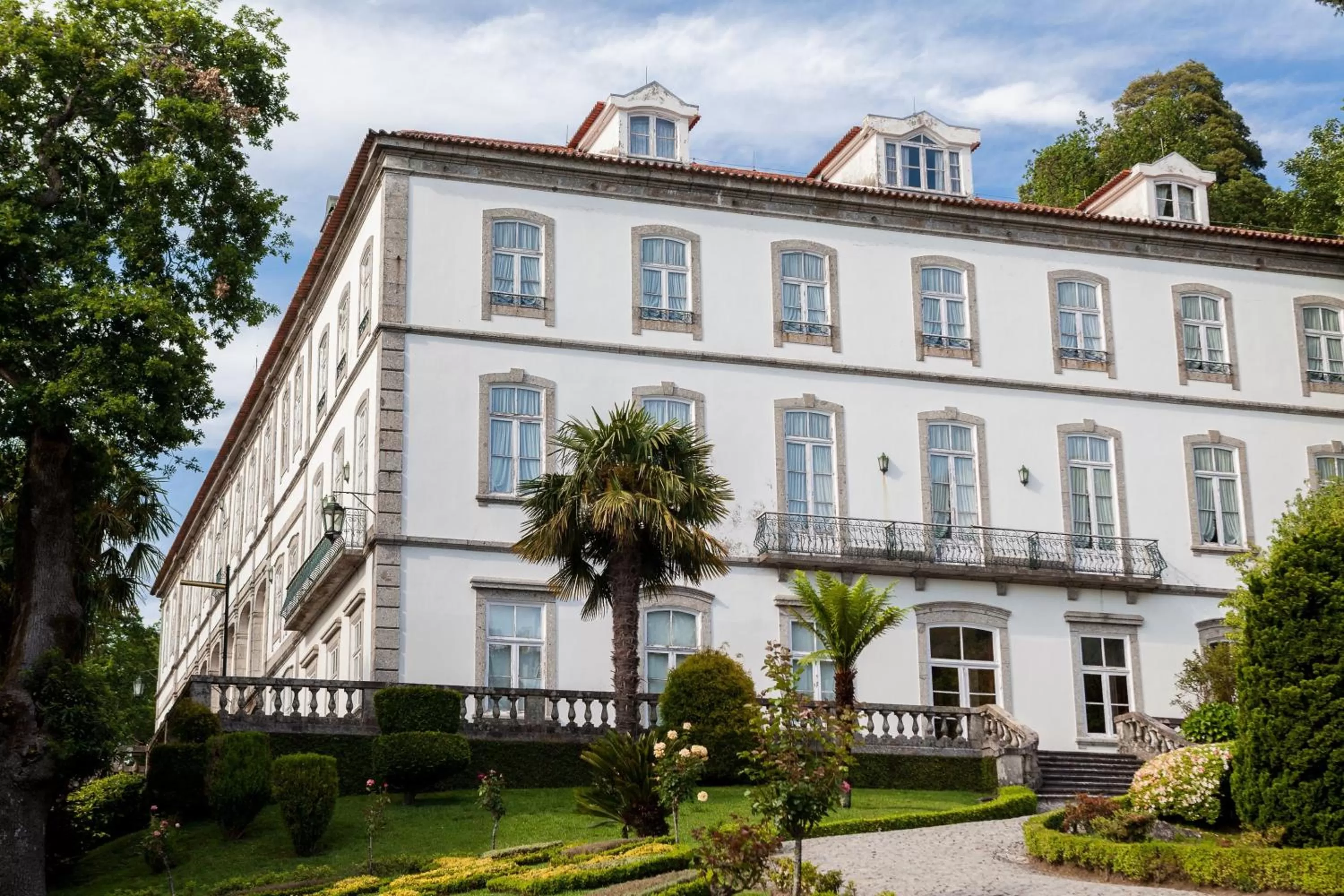 Facade/entrance in Hotel do Parque