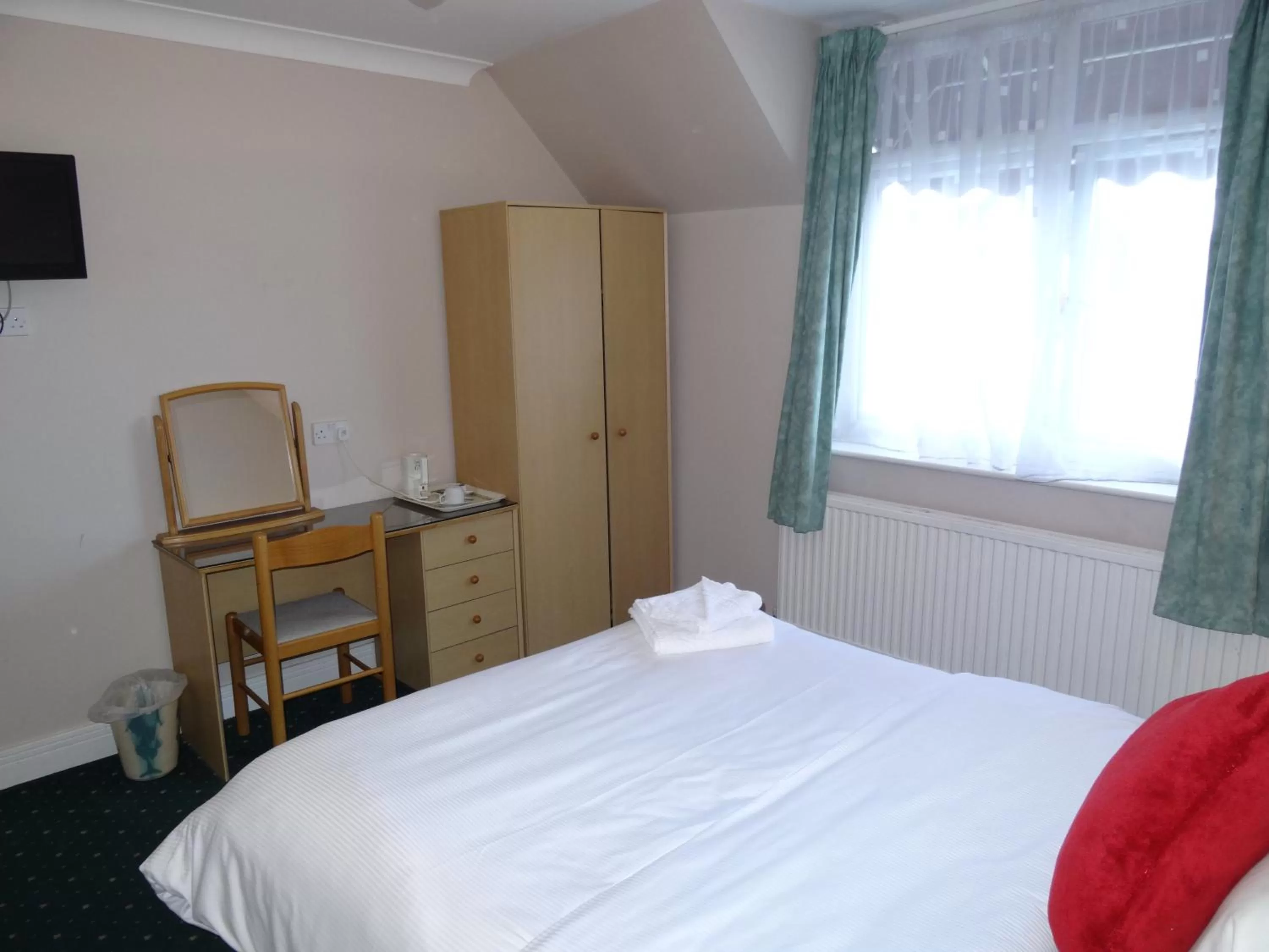 Bed in AJ Lodge