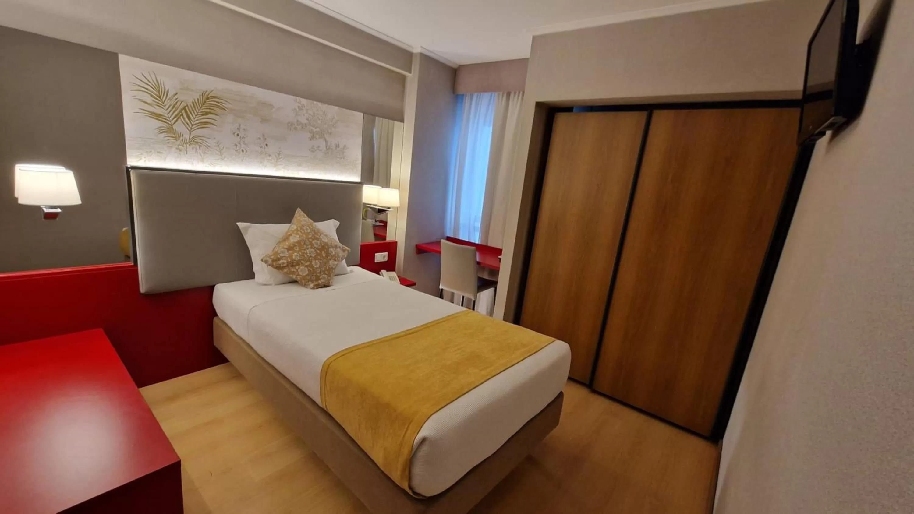 Single Room in Hotel 3K Madrid