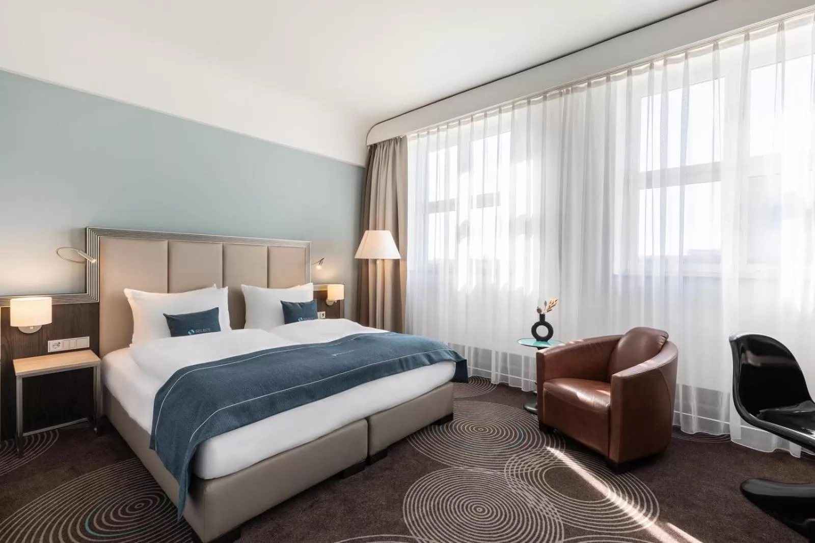 Superior Room in Garner Hotel Essen - Handelshof by IHG