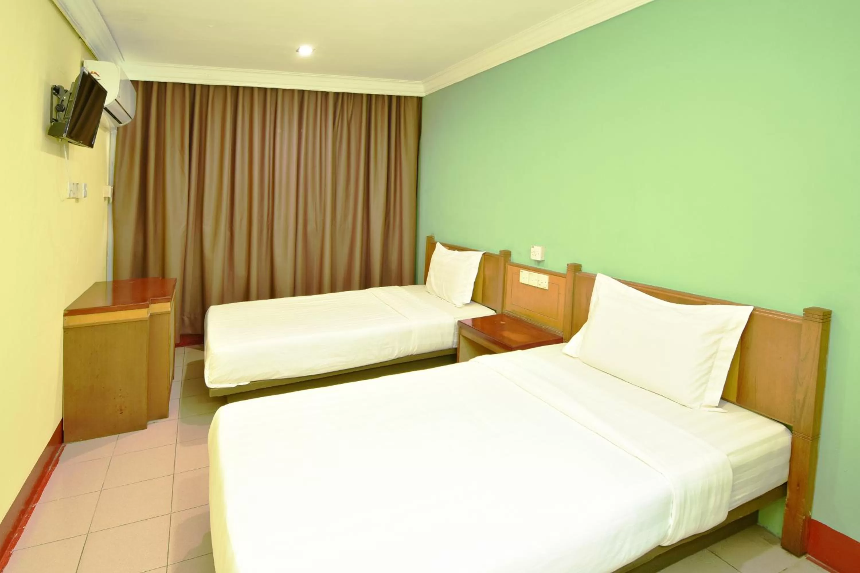Deluxe Twin Room in Mandarin Inn by Glex