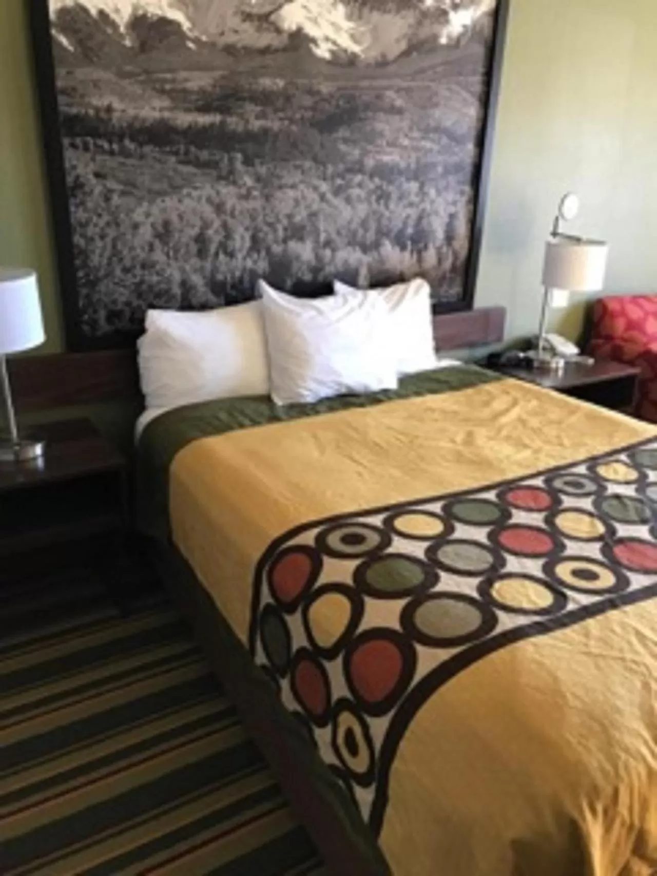 Queen Room - Non-Smoking in Super 8 by Wyndham Kremmling