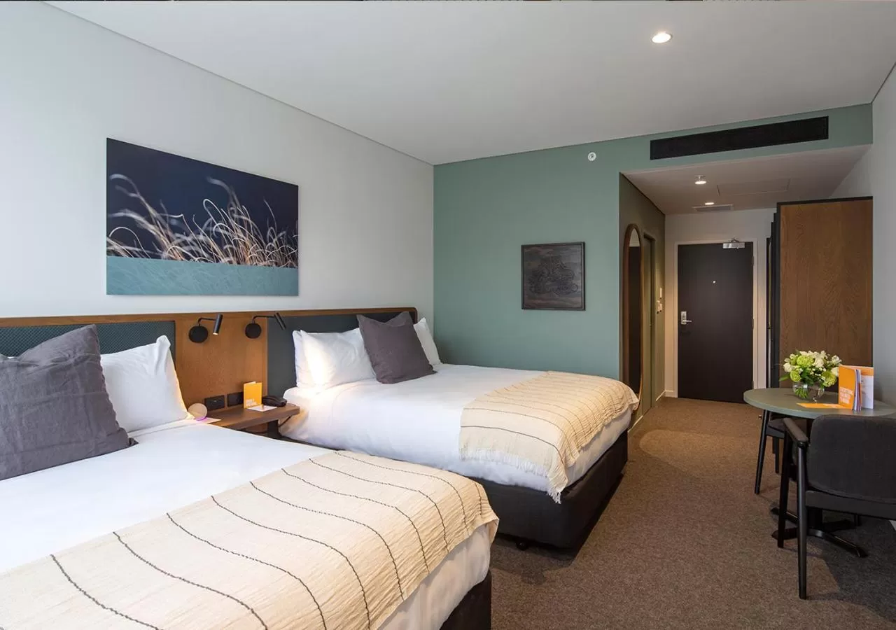 Superior Twin Room in Sudima Queenstown Five Mile