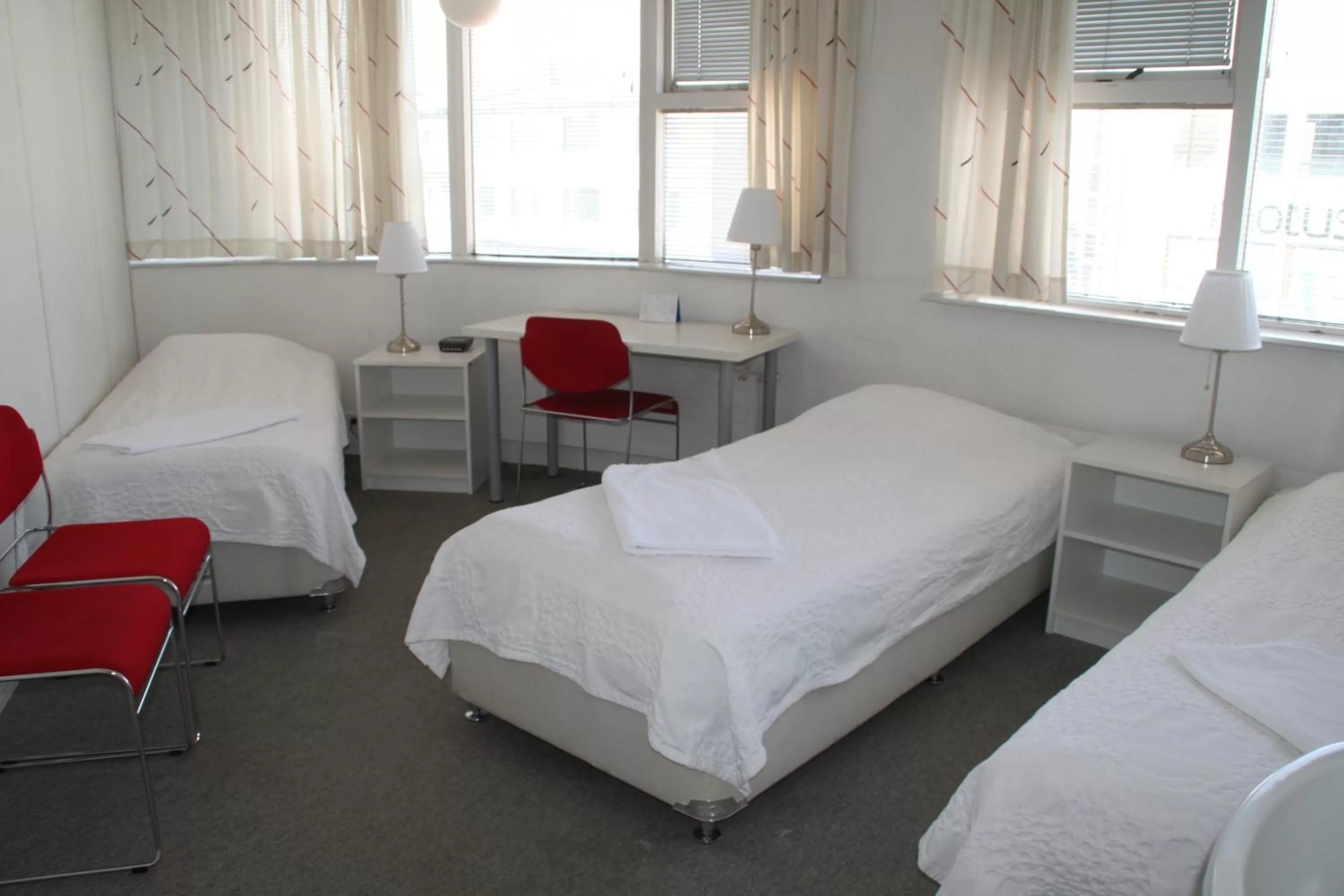 Triple Room with Shared Bathroom in 101 Guesthouse Hotel