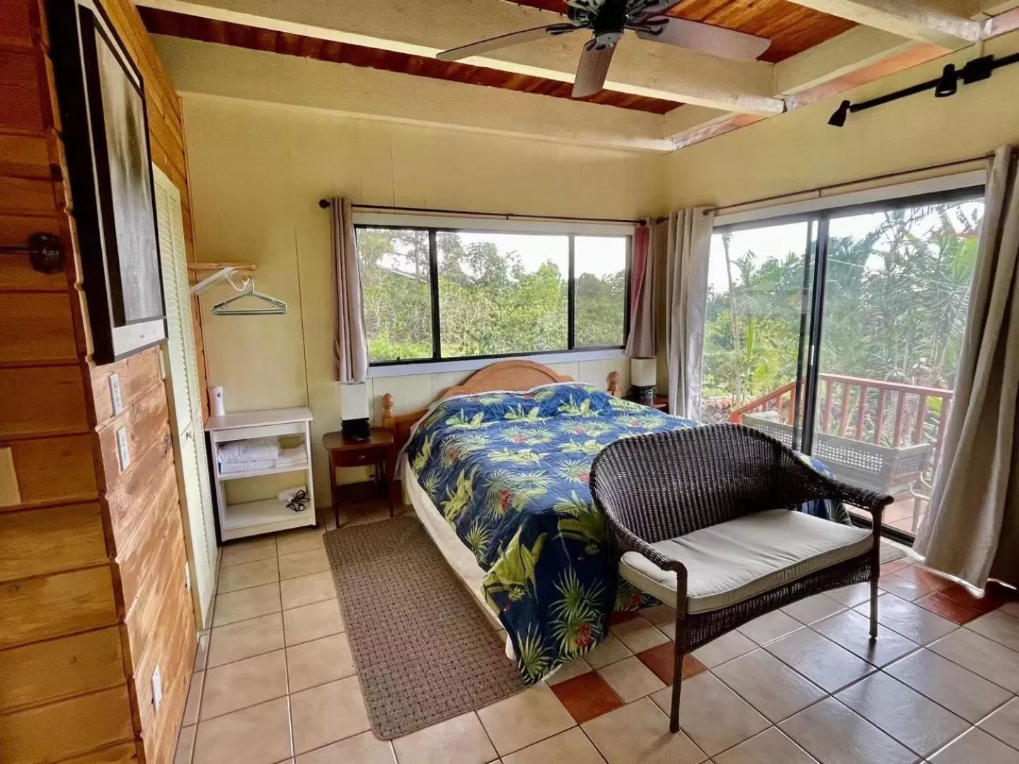 Budget Double Room in Coffee Garden