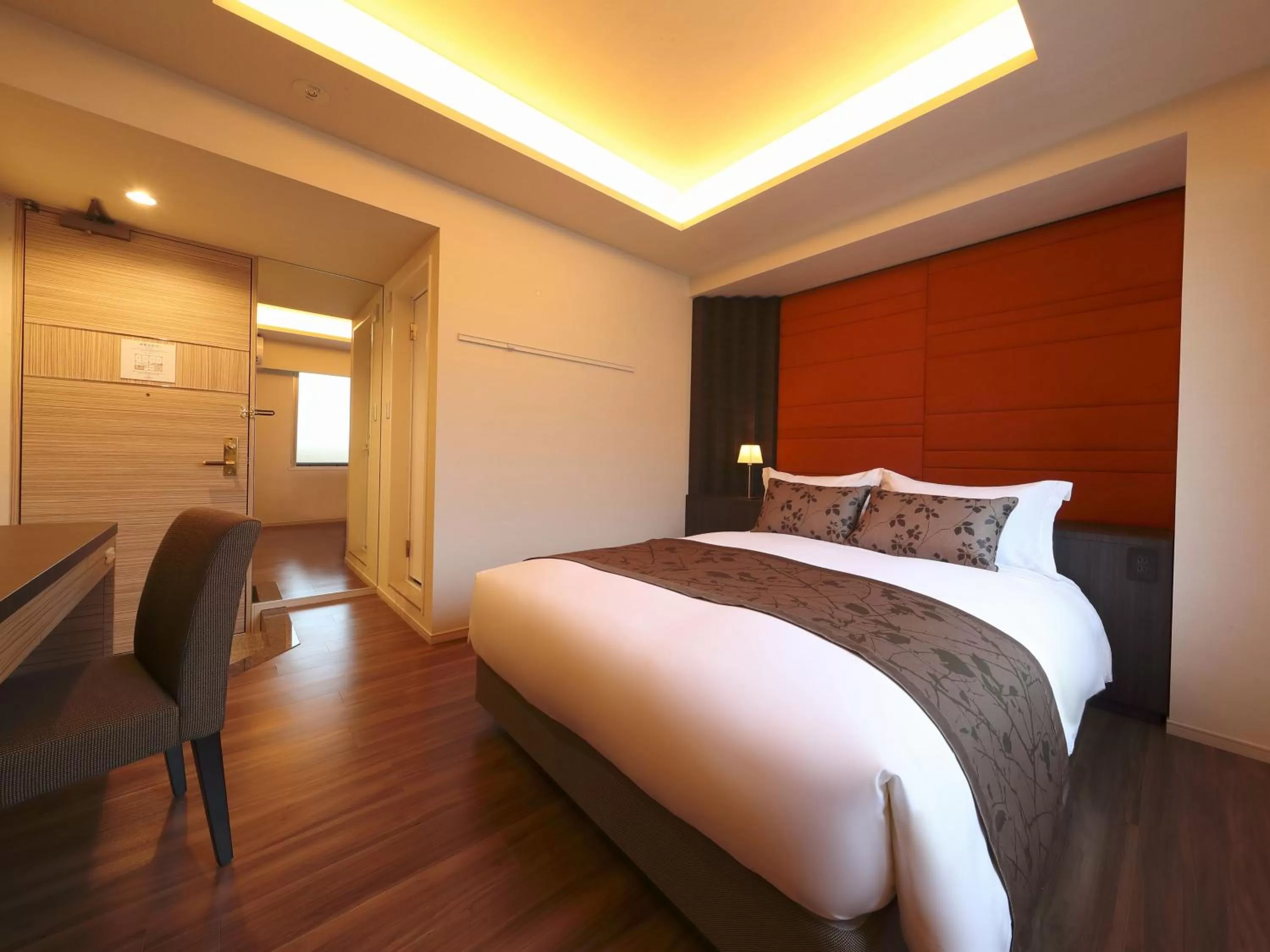 Superior Double Room - single occupancy - Non-Smoking in Hotel Sakura Suite Osaka Juso