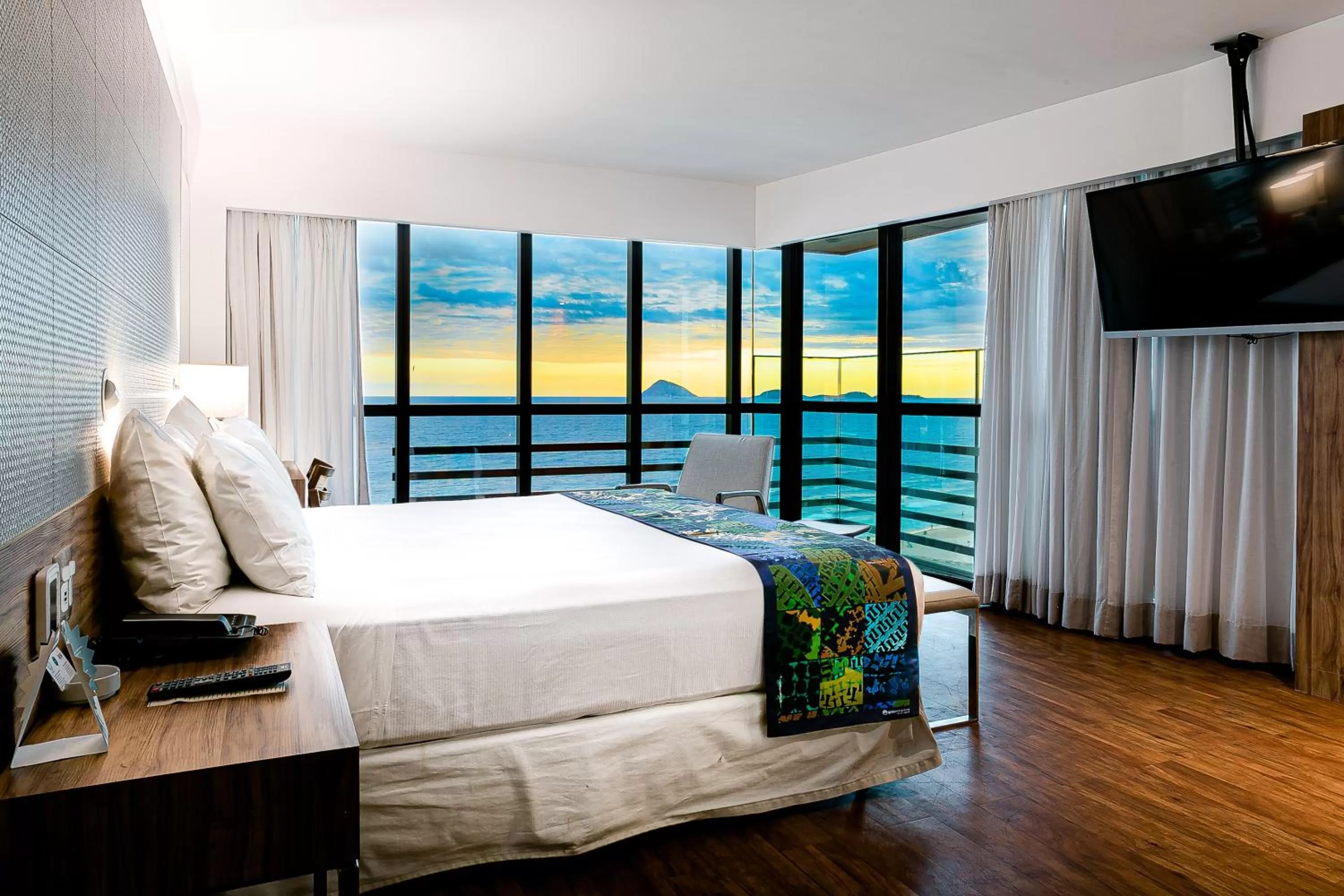 Queen Room with Sea View in Arena Leme Hotel