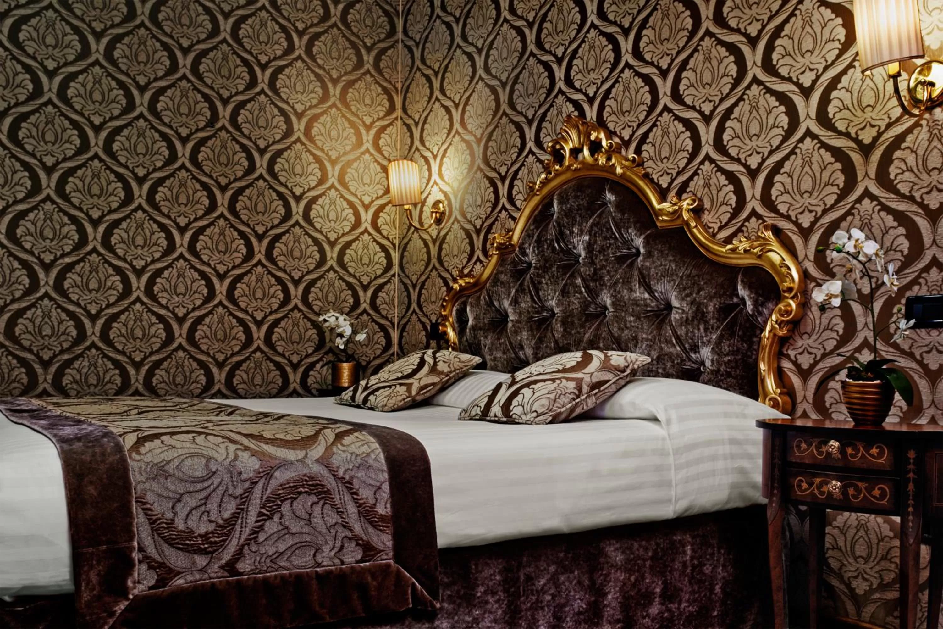 Superior Double Room in Hotel Tre Archi