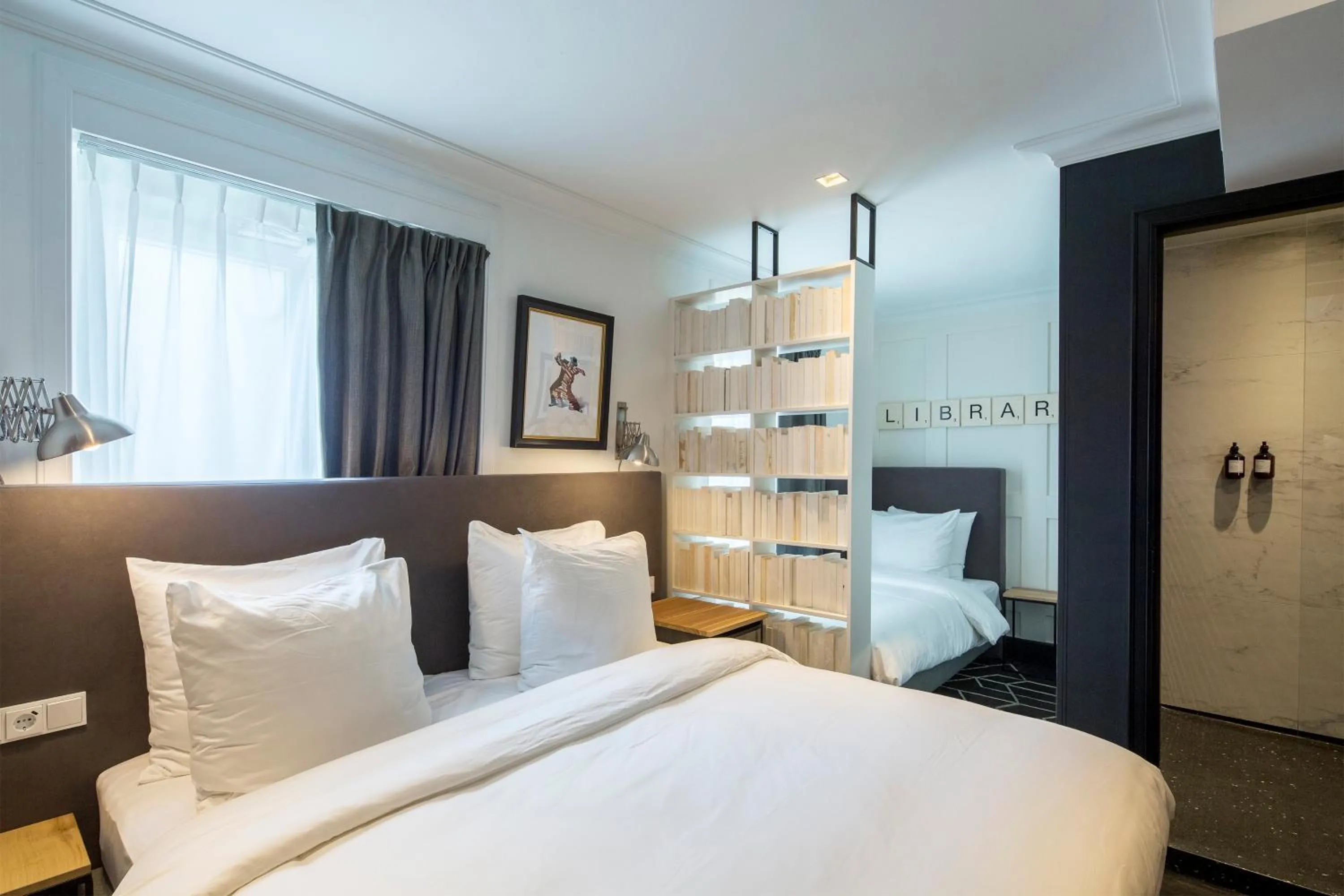 Deluxe Triple Room in The Highland House