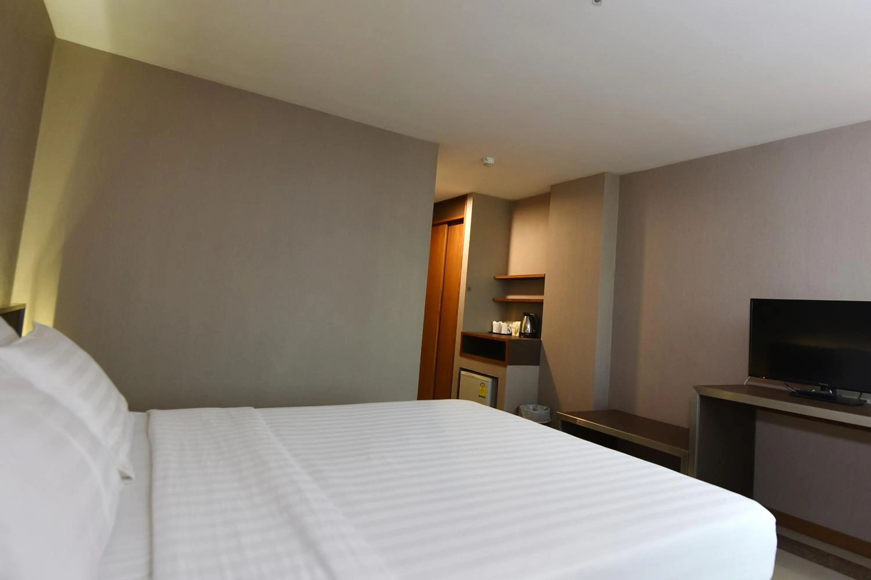 Deluxe Double Room in Bangkok City Suite