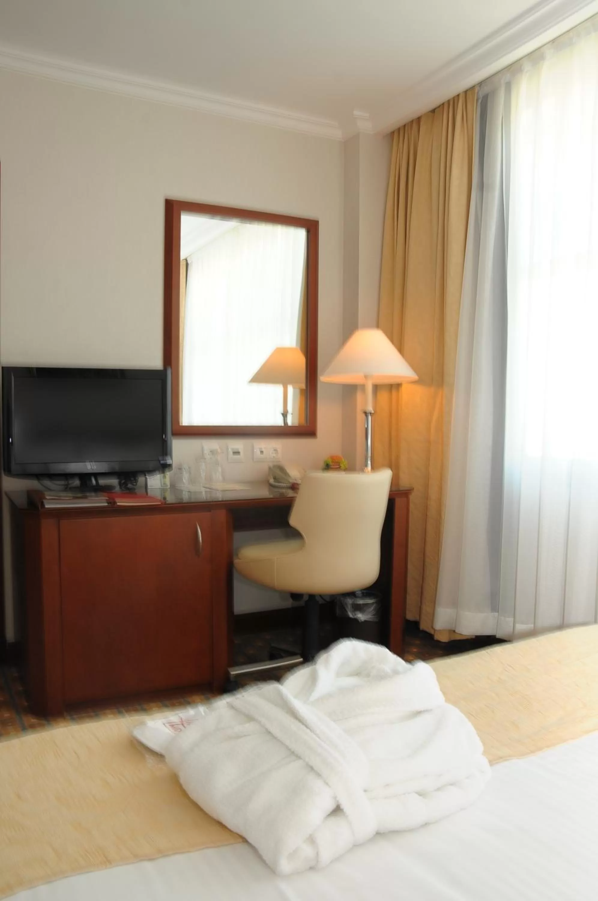 Standard Double or Twin Room in Hotel Midi