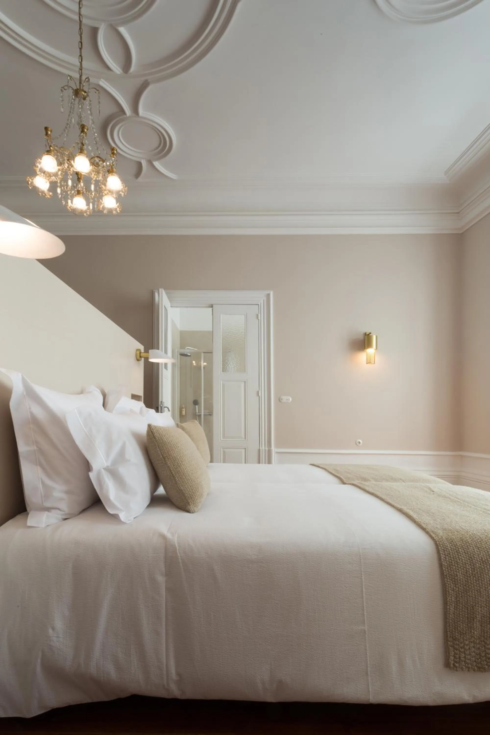 Suite with City View in Original Douro Hotel