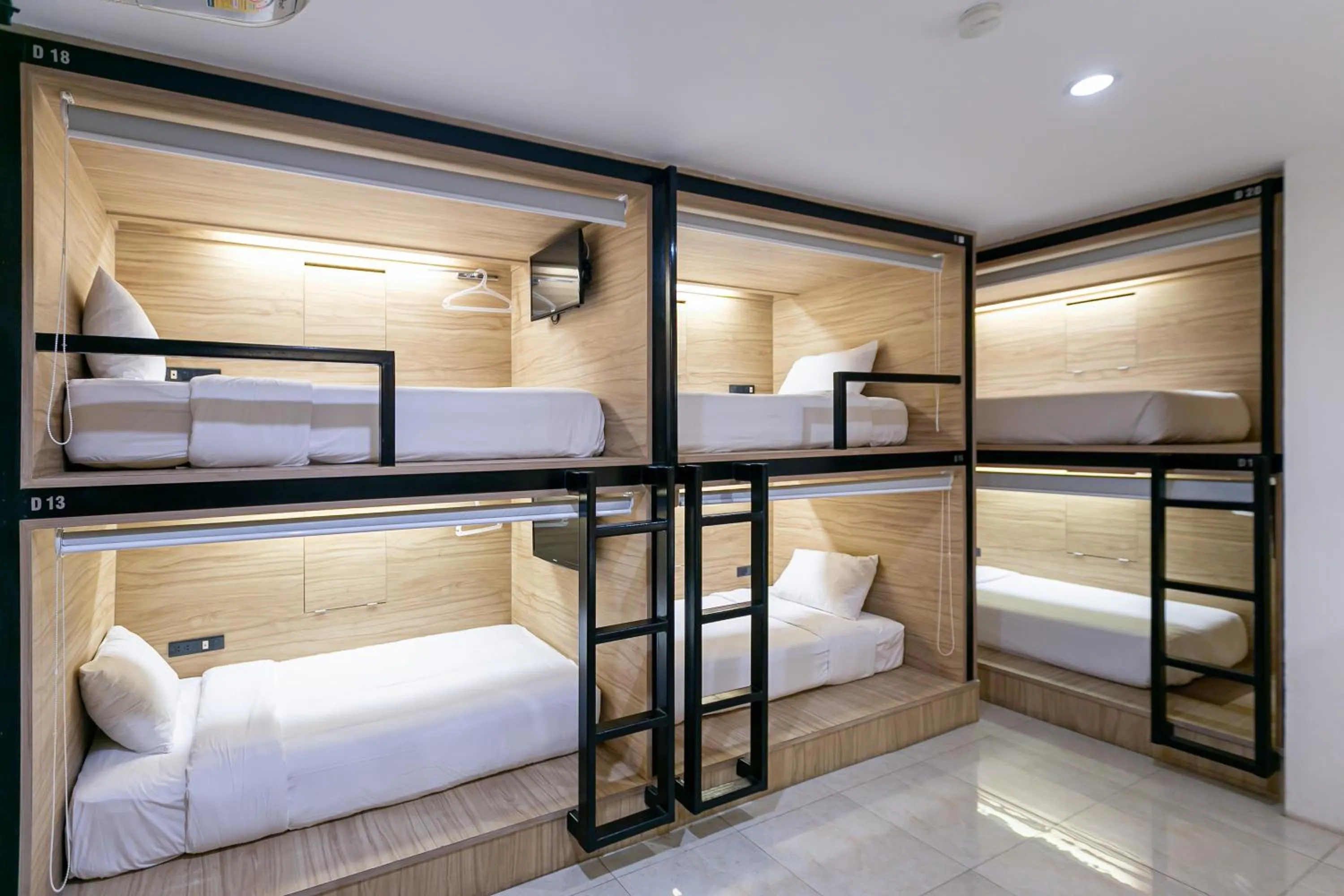 Bunk Bed in Female Dormitory Room   in The Bedrooms Hostel Pattaya