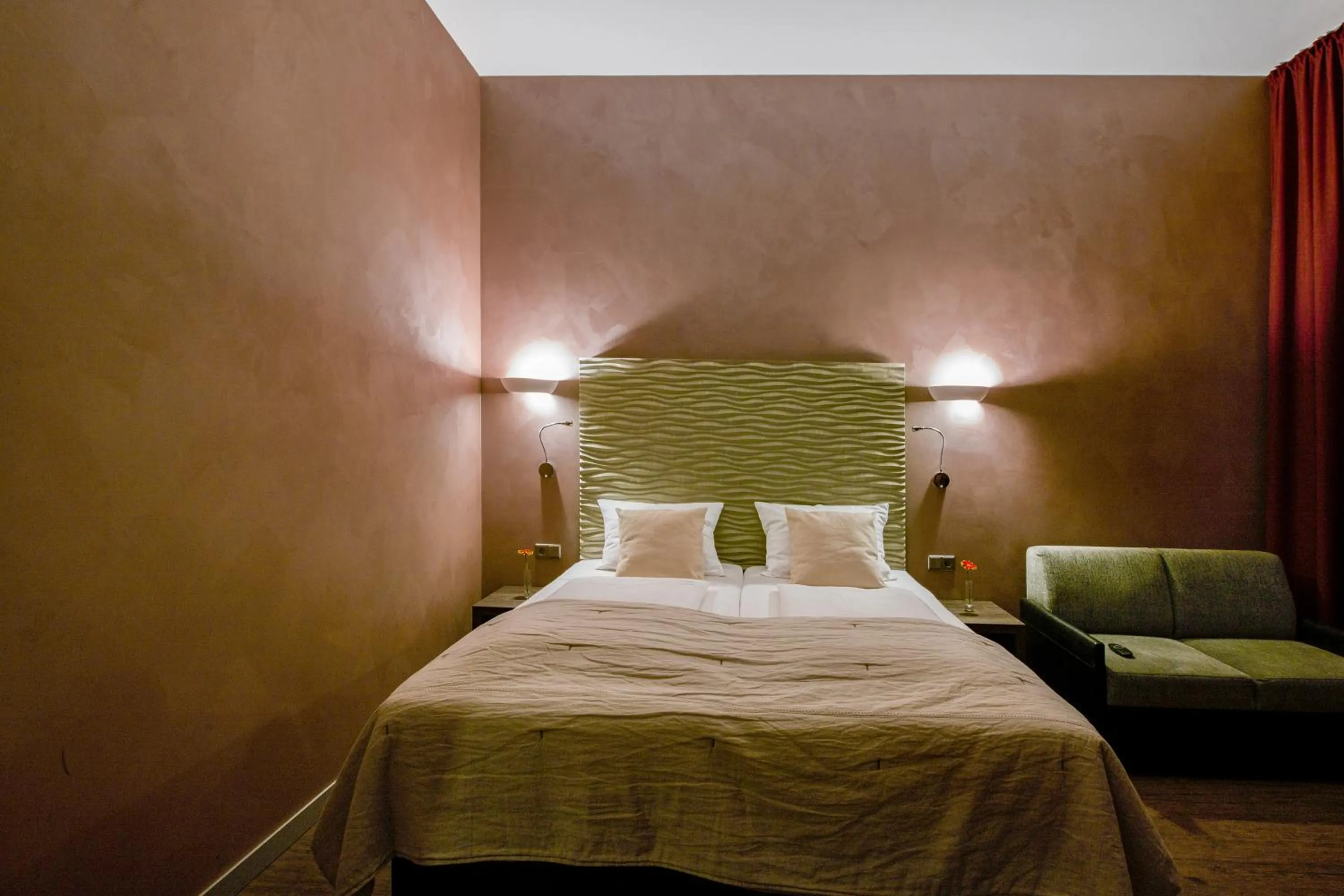 Family Room in Artim Hotel