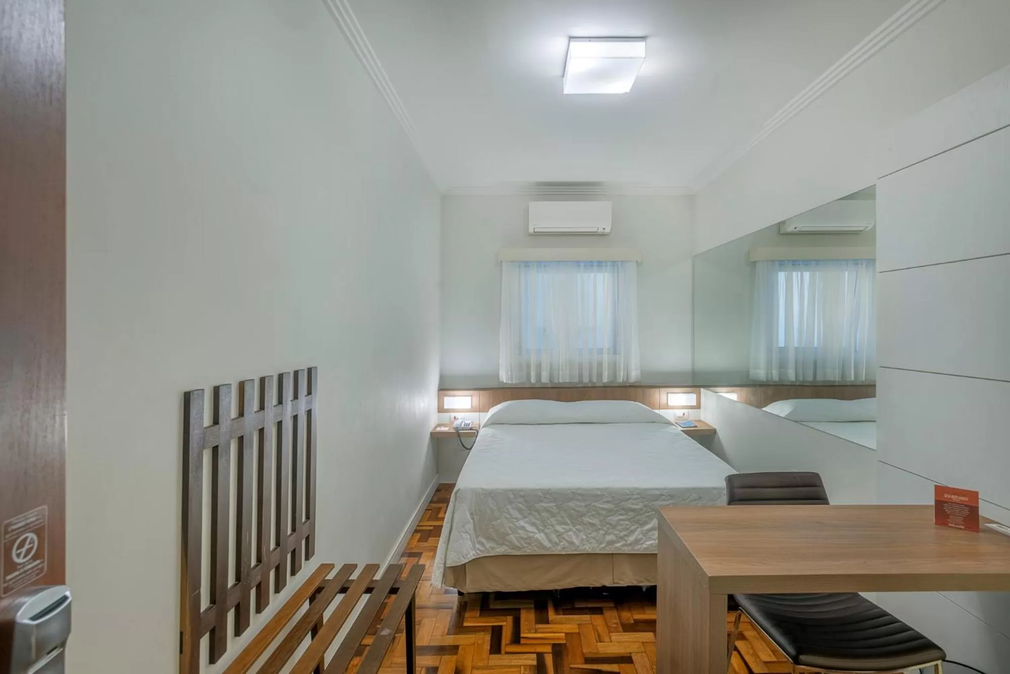 Comfort Double Room with a Double Bed in Hotel Glória Blumenau