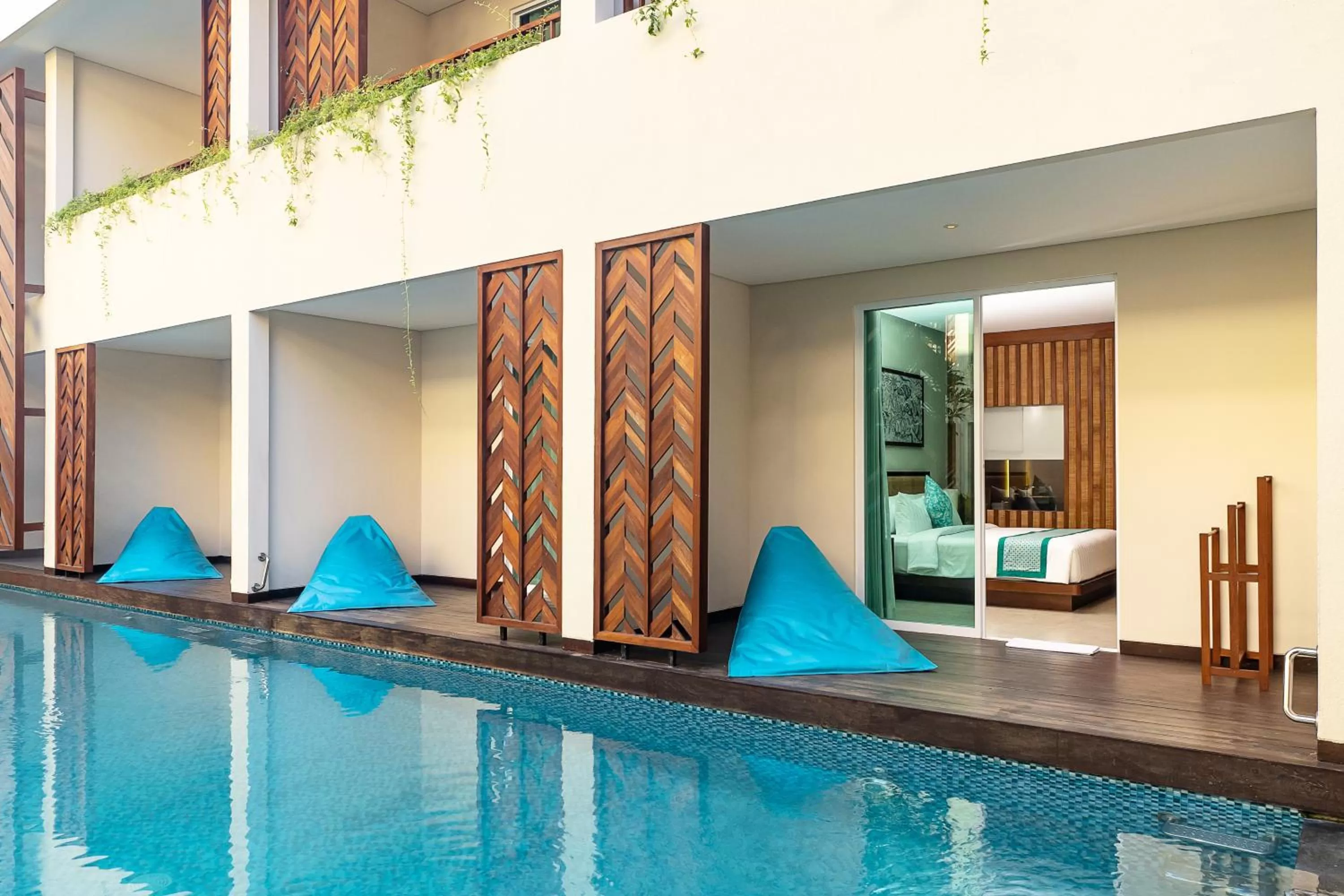 Lagoon Suite with Free Benefit in Anja Jimbaran