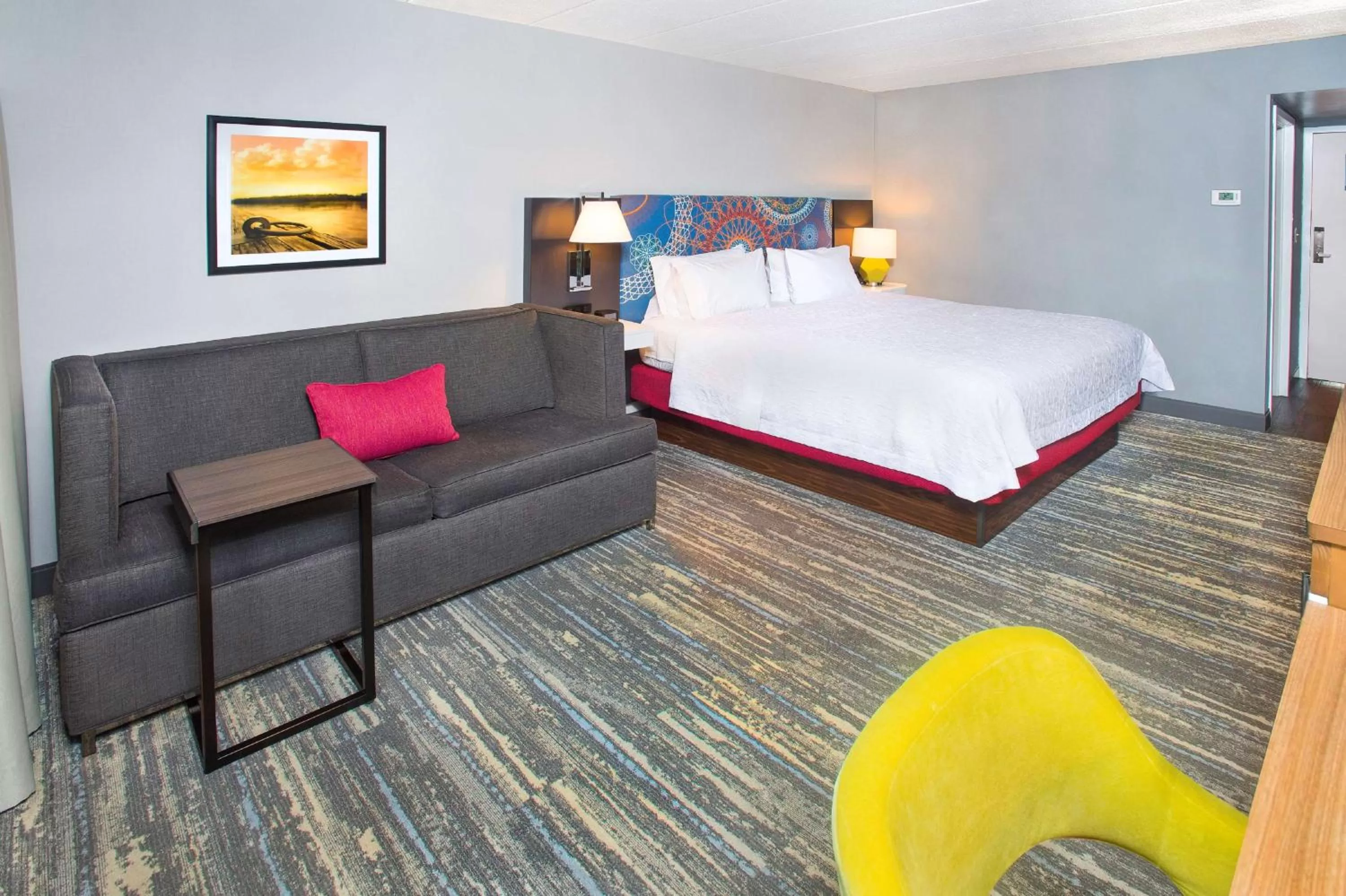 King Room with Sofa Bed and Study - Non-Smoking in Hampton Inn & Suites Annapolis