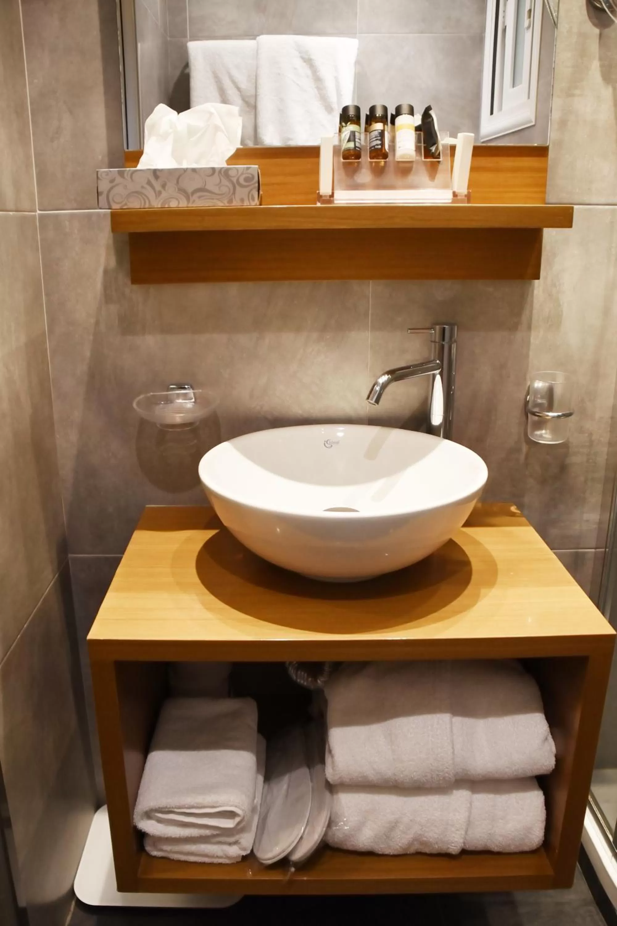 Double or Twin Room in Adrian Hotel