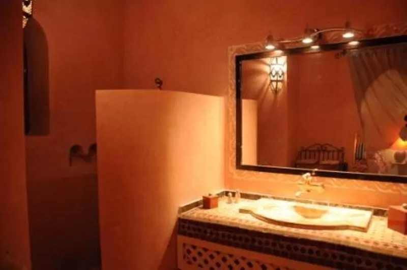 Standard Twin Room in La Rose Du Desert